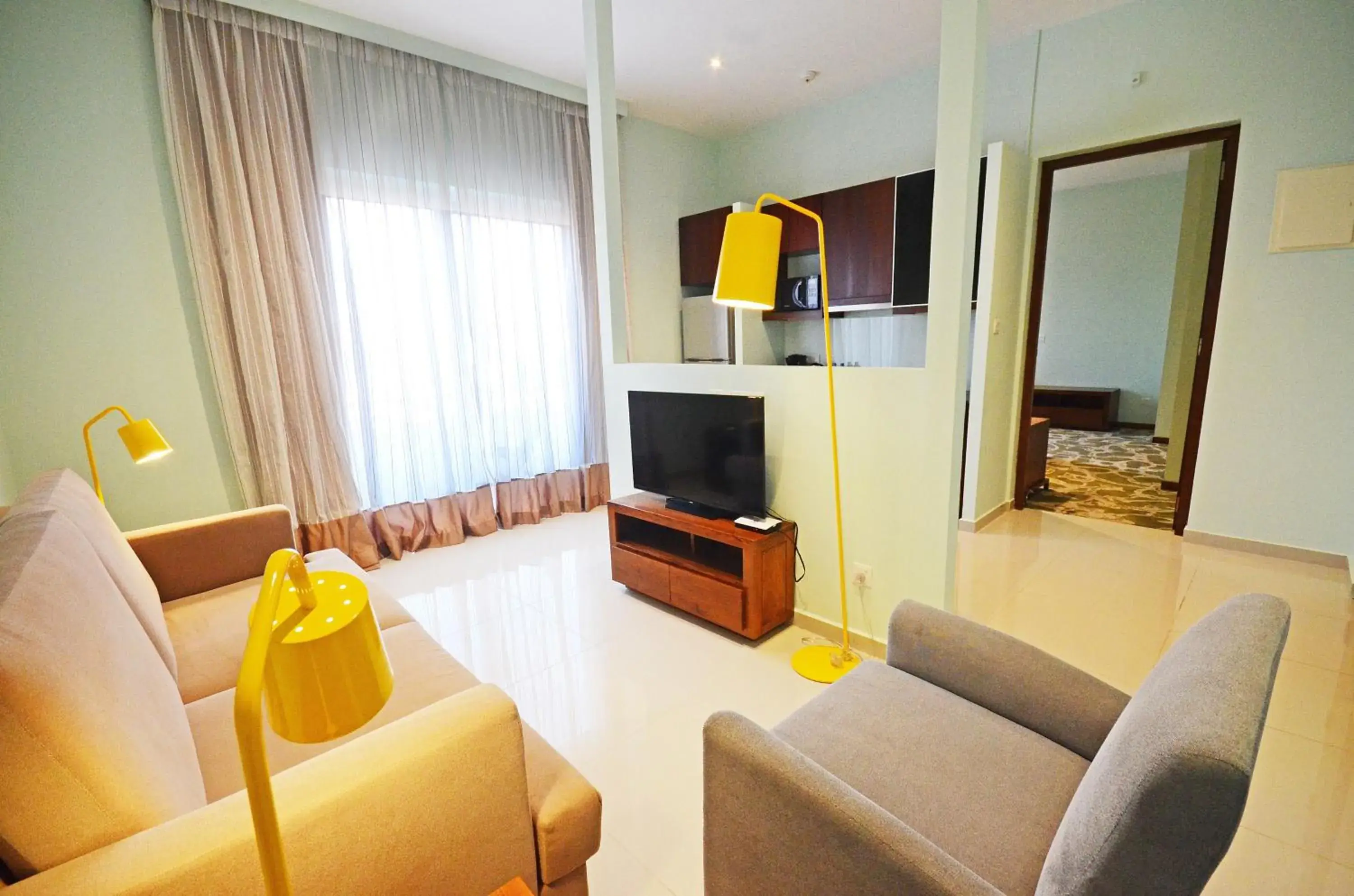 Living room in Ocean Edge Suites & Hotel Colombo Living room in Ocean Edge Suites & Hotel Colombo