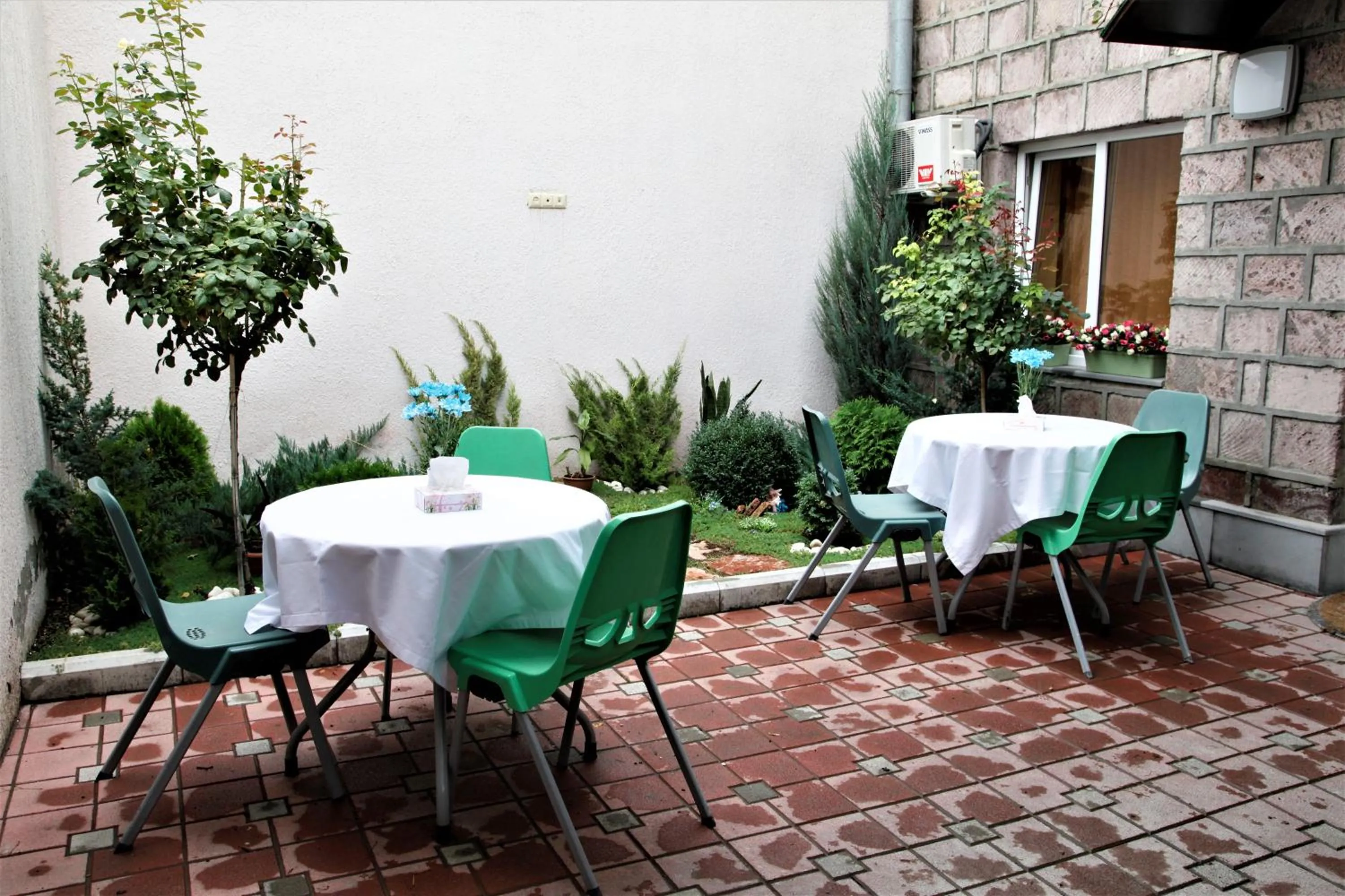 View (from property/room) in Albert House Hotel and Tours