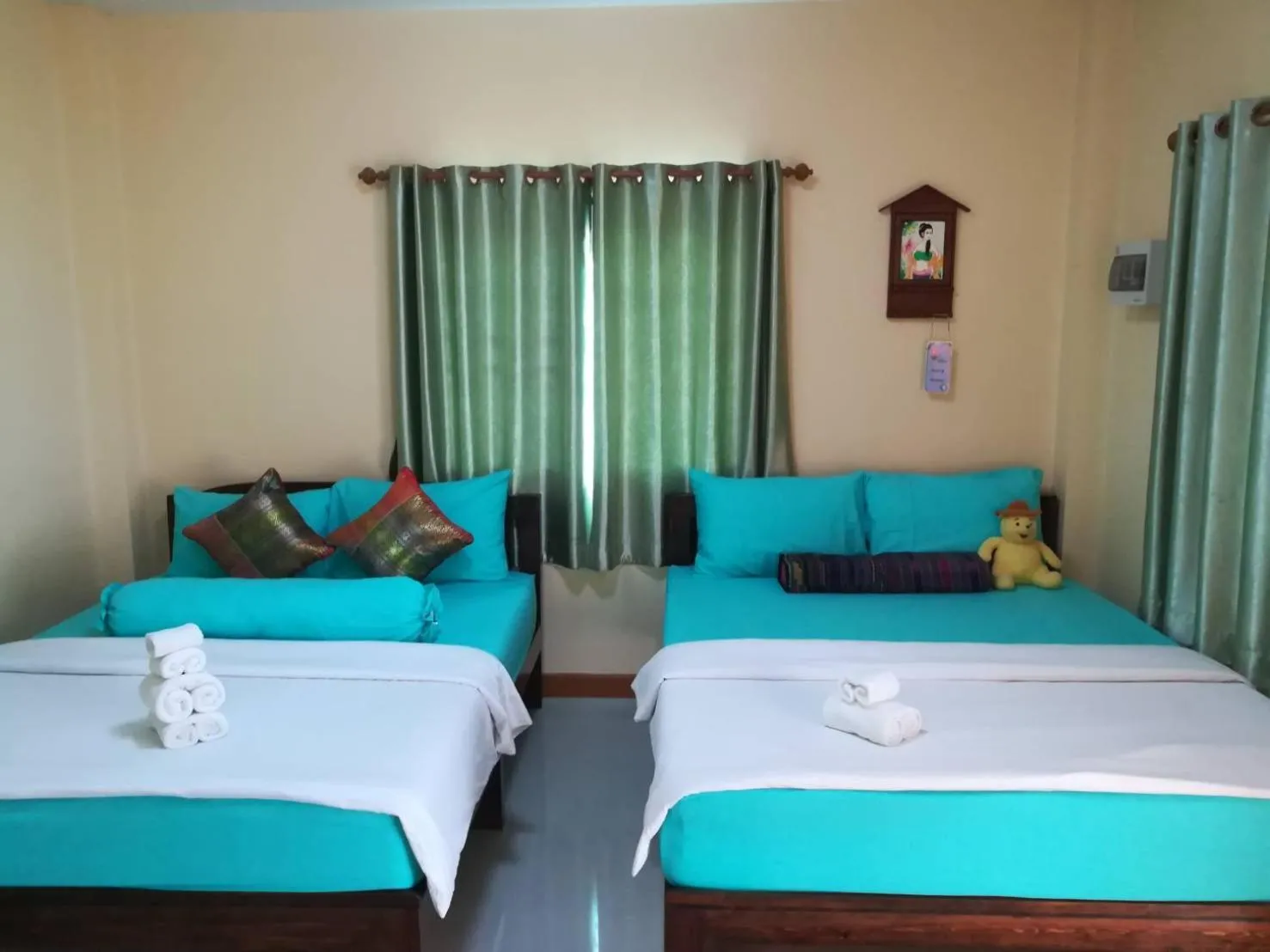 Family Suite with Balcony in Lampang Lanna Home