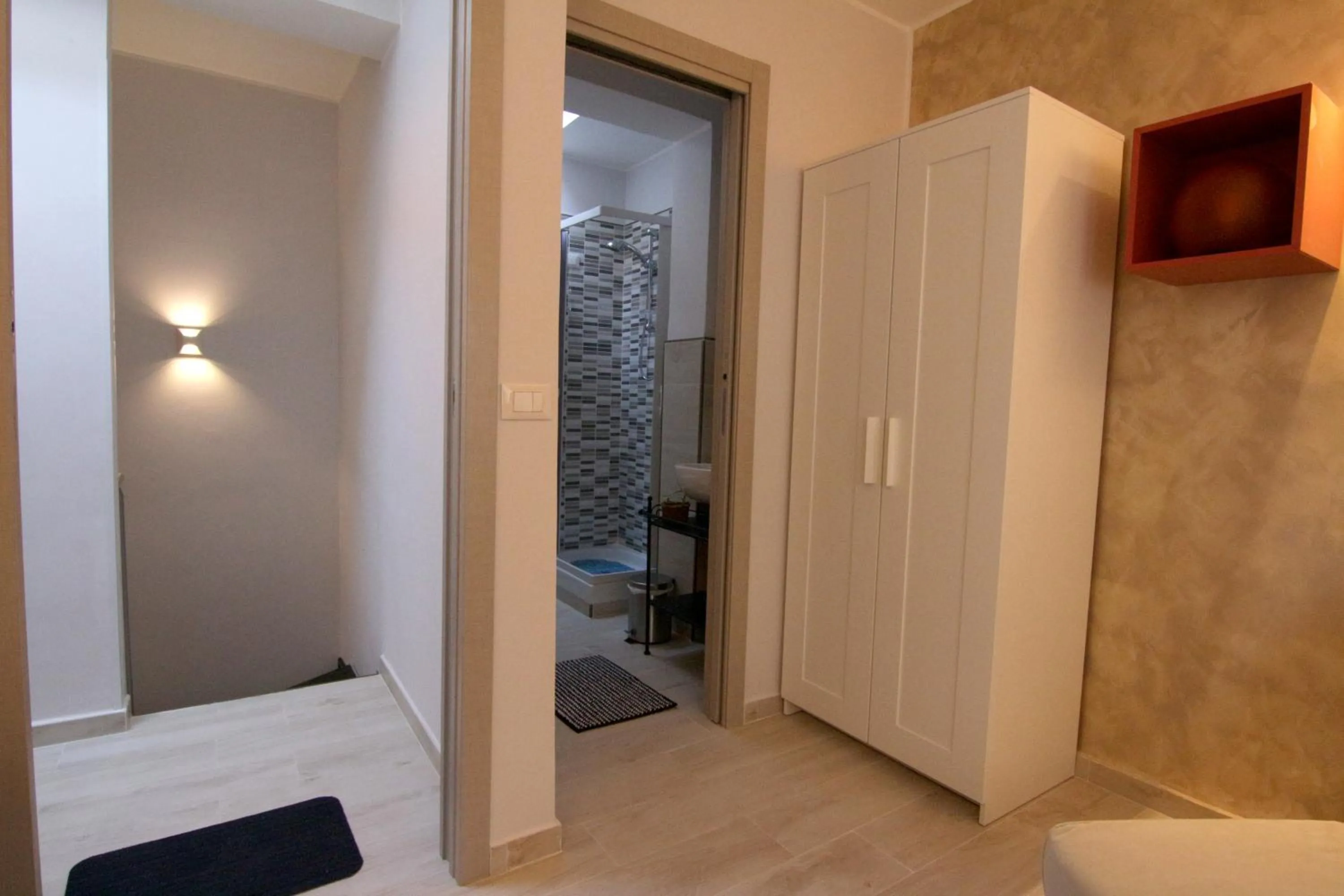 Bathroom in Rosemary Charming Rooms