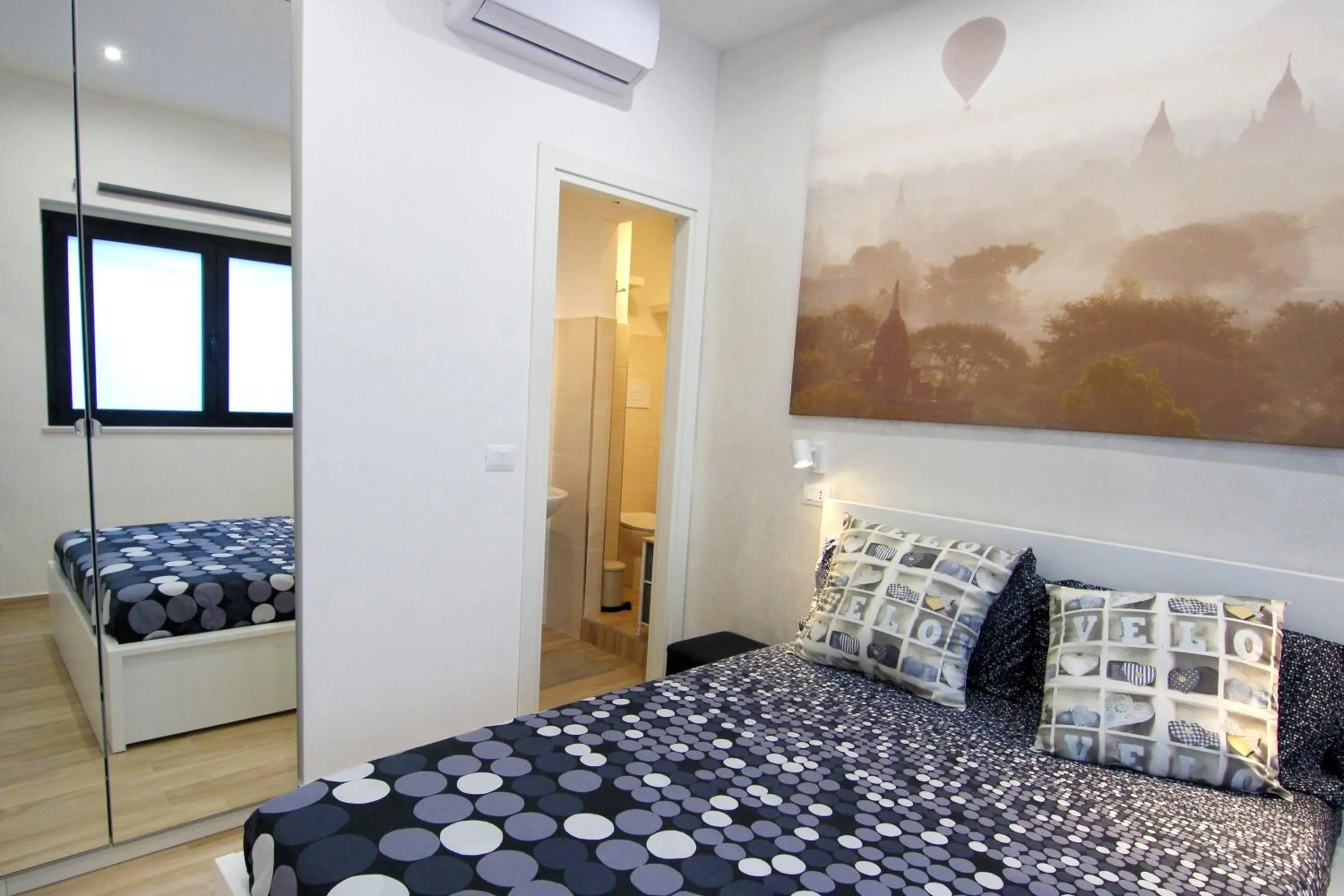 Bed in Rosemary Charming Rooms