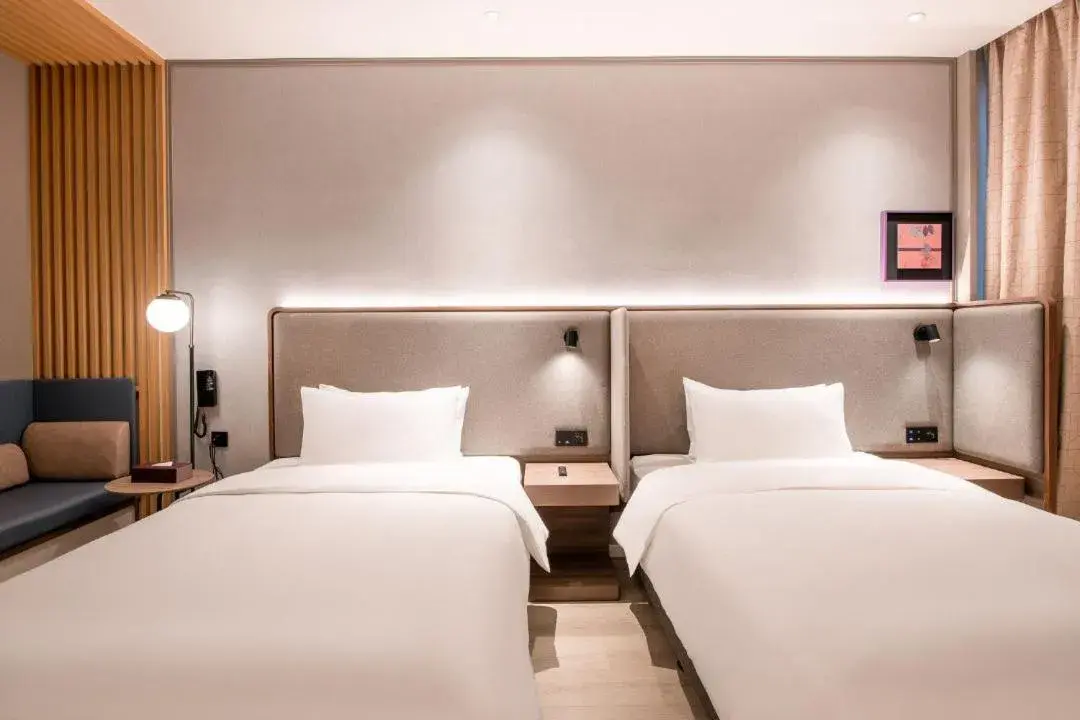 Superior Double Room with Two Double Beds in Mecure Hotel Nantong Central Business District Superior Double Room with Two Double Beds in Mecure Hotel Nantong Central Business District