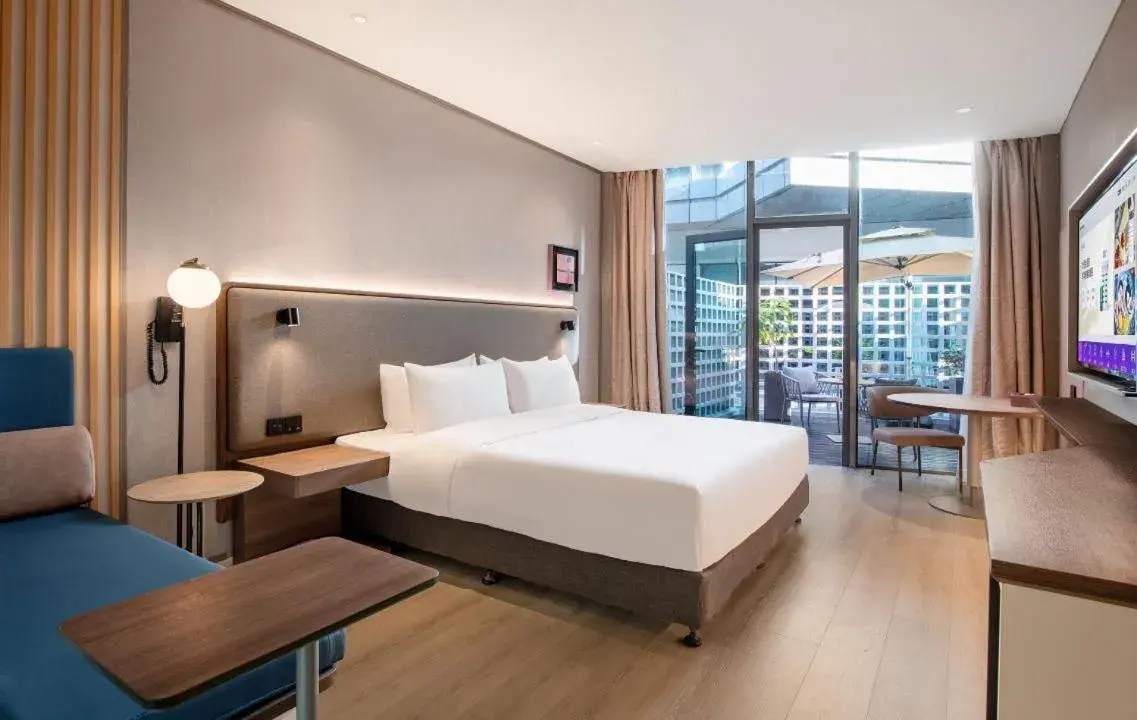 Double Room with Patio in Mecure Hotel Nantong Central Business District Double Room with Patio in Mecure Hotel Nantong Central Business District