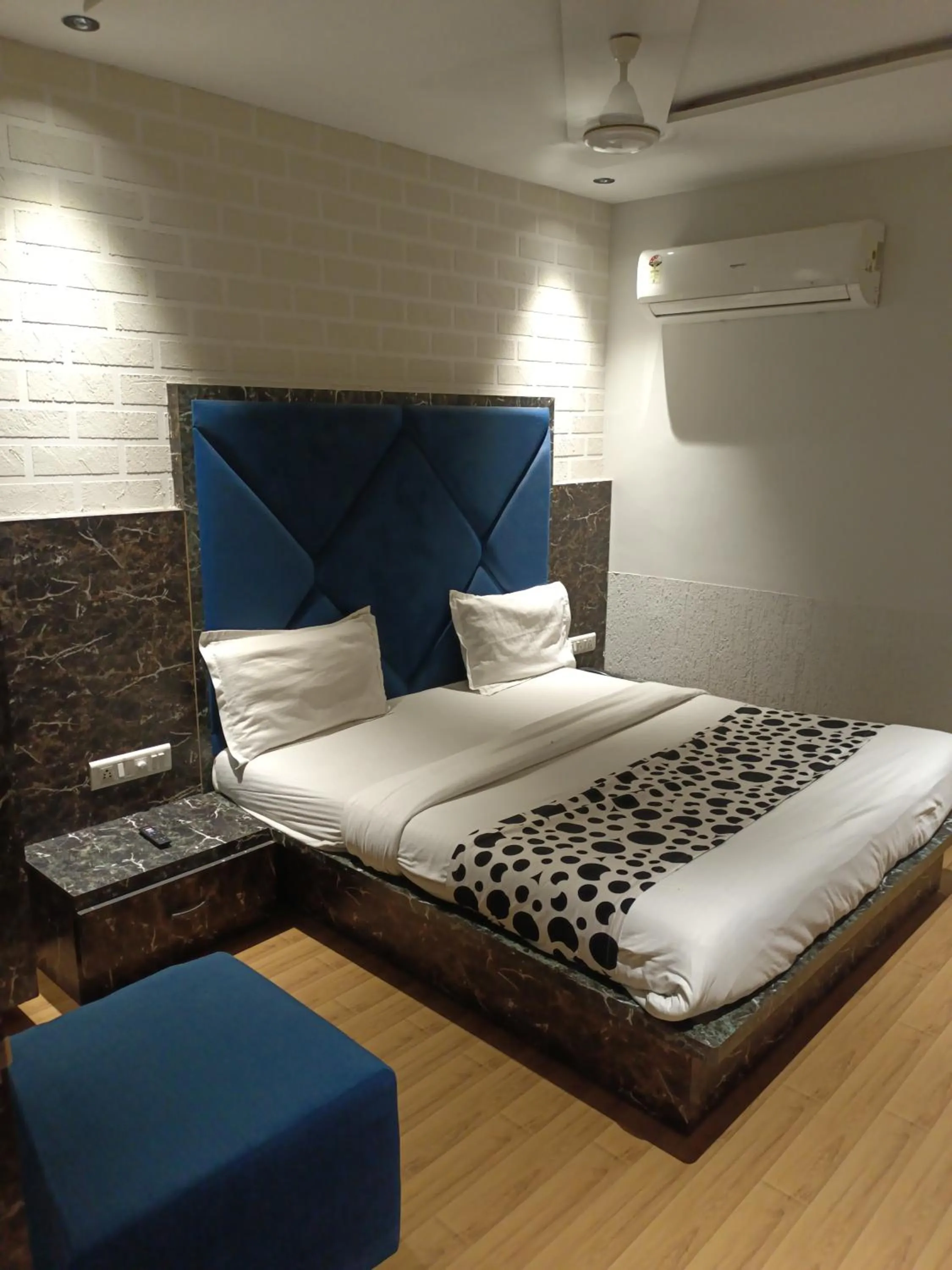 Bed in Hotel Privilege VILLA