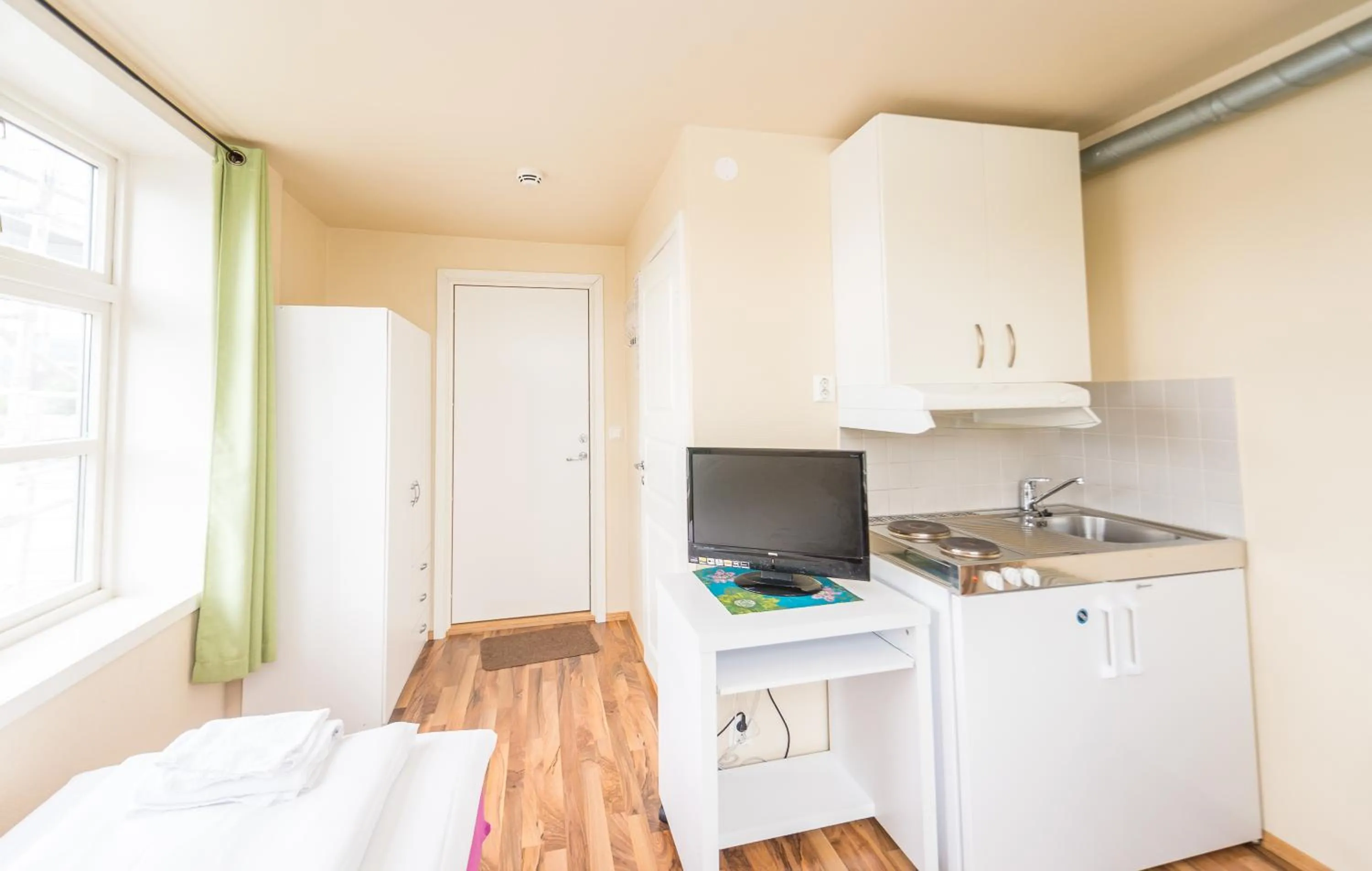 Kitchen or kitchenette in Toranes Overnatting