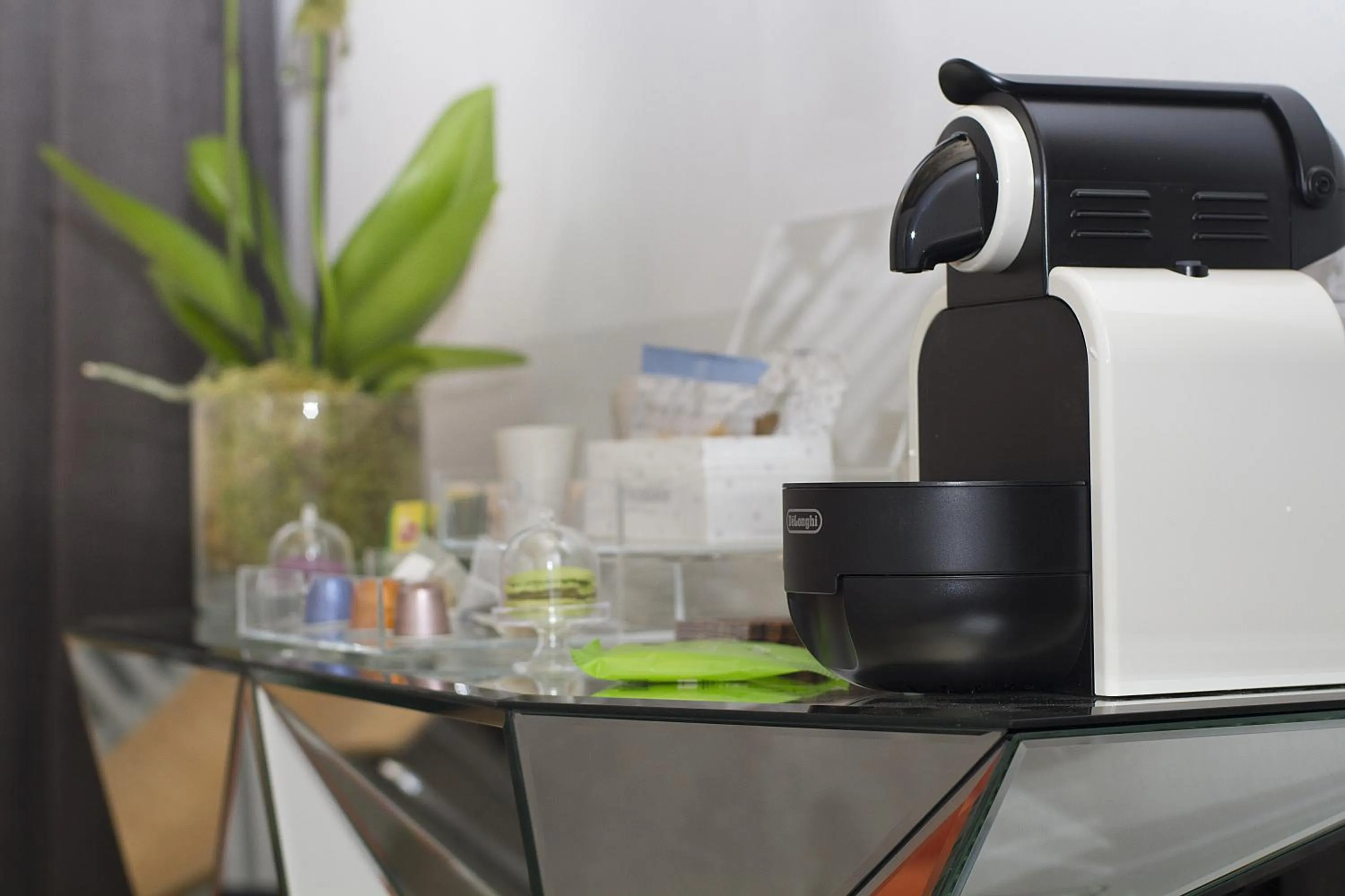 Coffee/tea facilities in Piazza Castello Suite