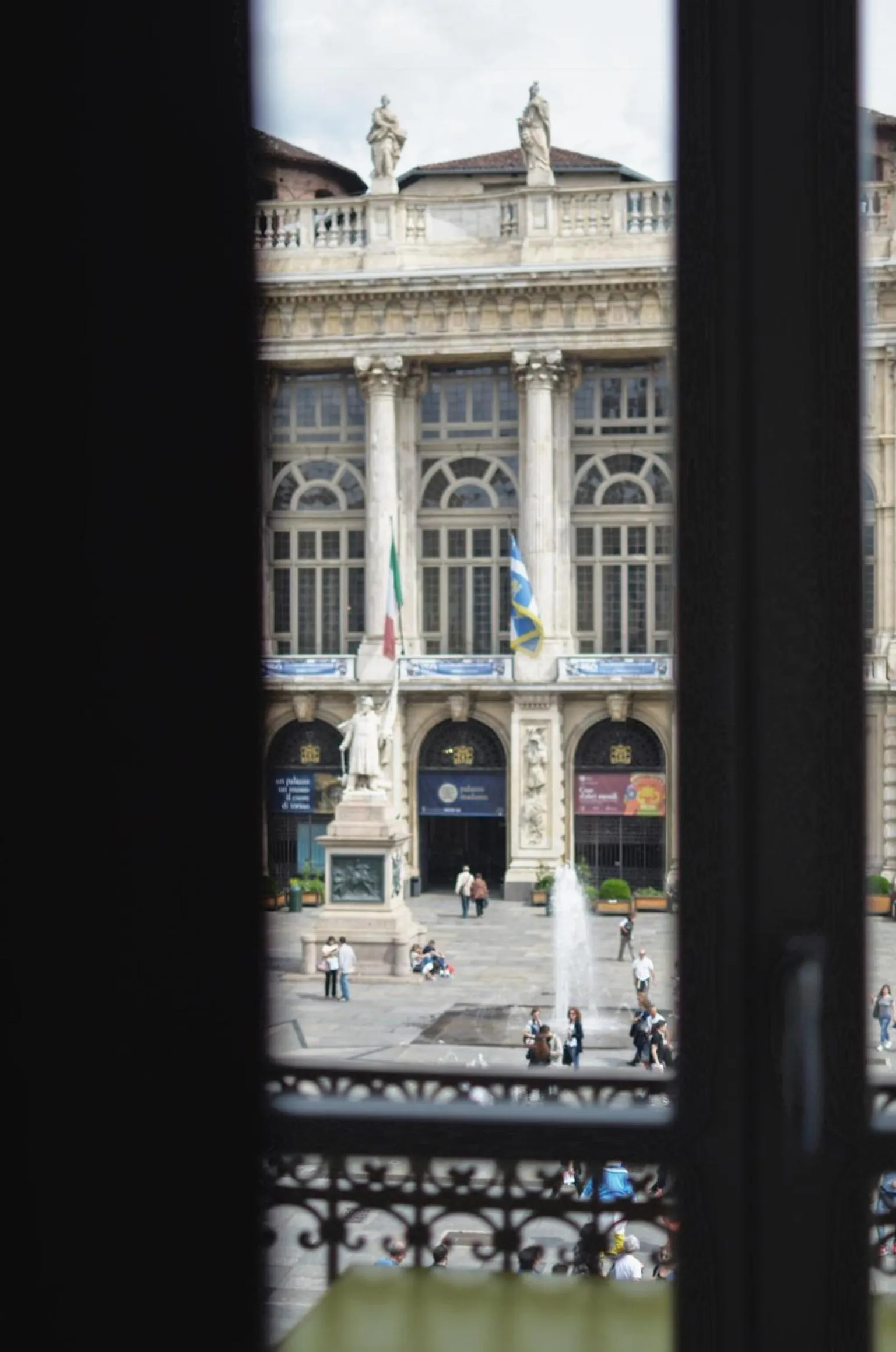 Piazza Castello Suite