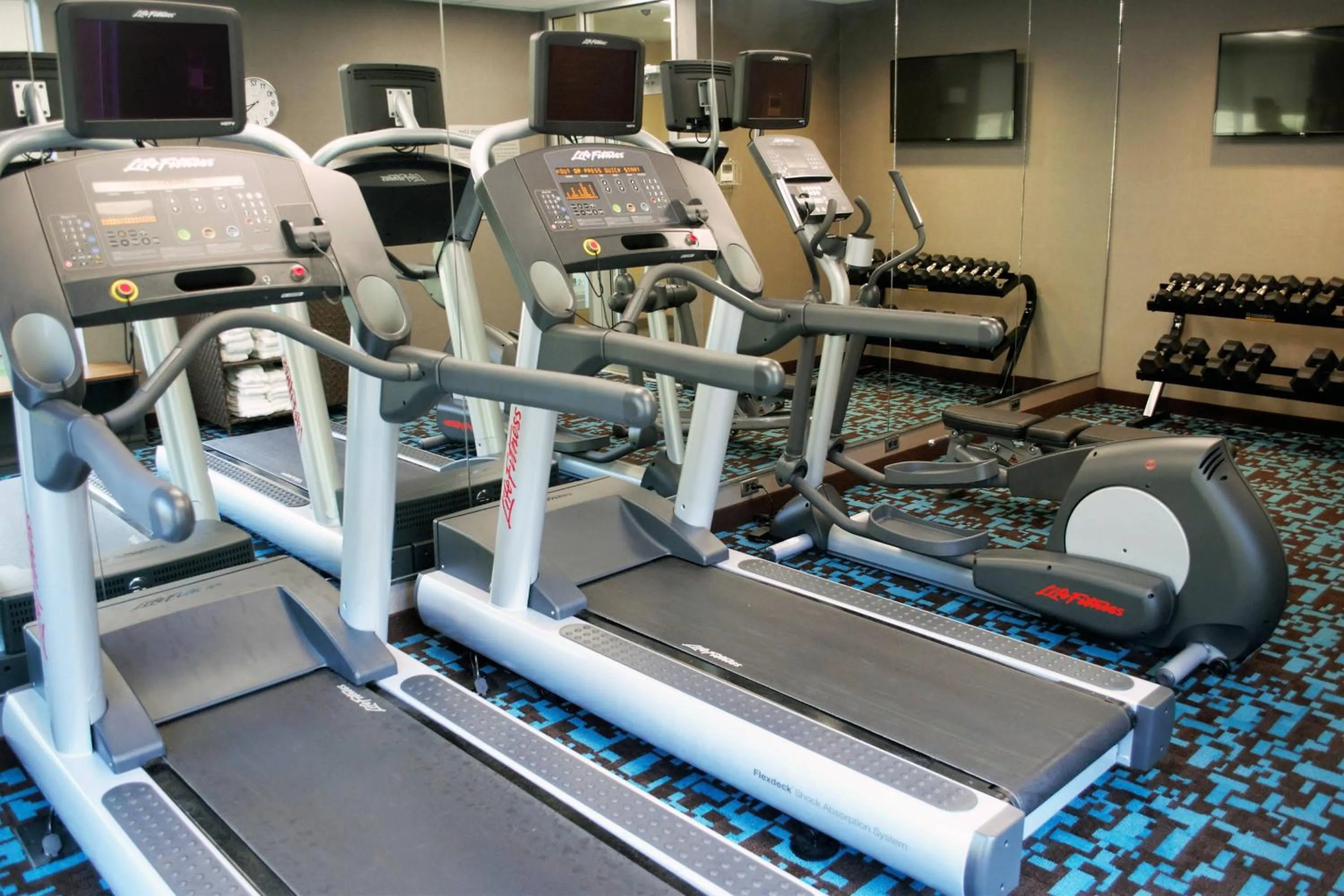 Fitness centre/facilities in Fairfield Inn & Suites by Marriott Stroudsburg Bartonsville/Poconos