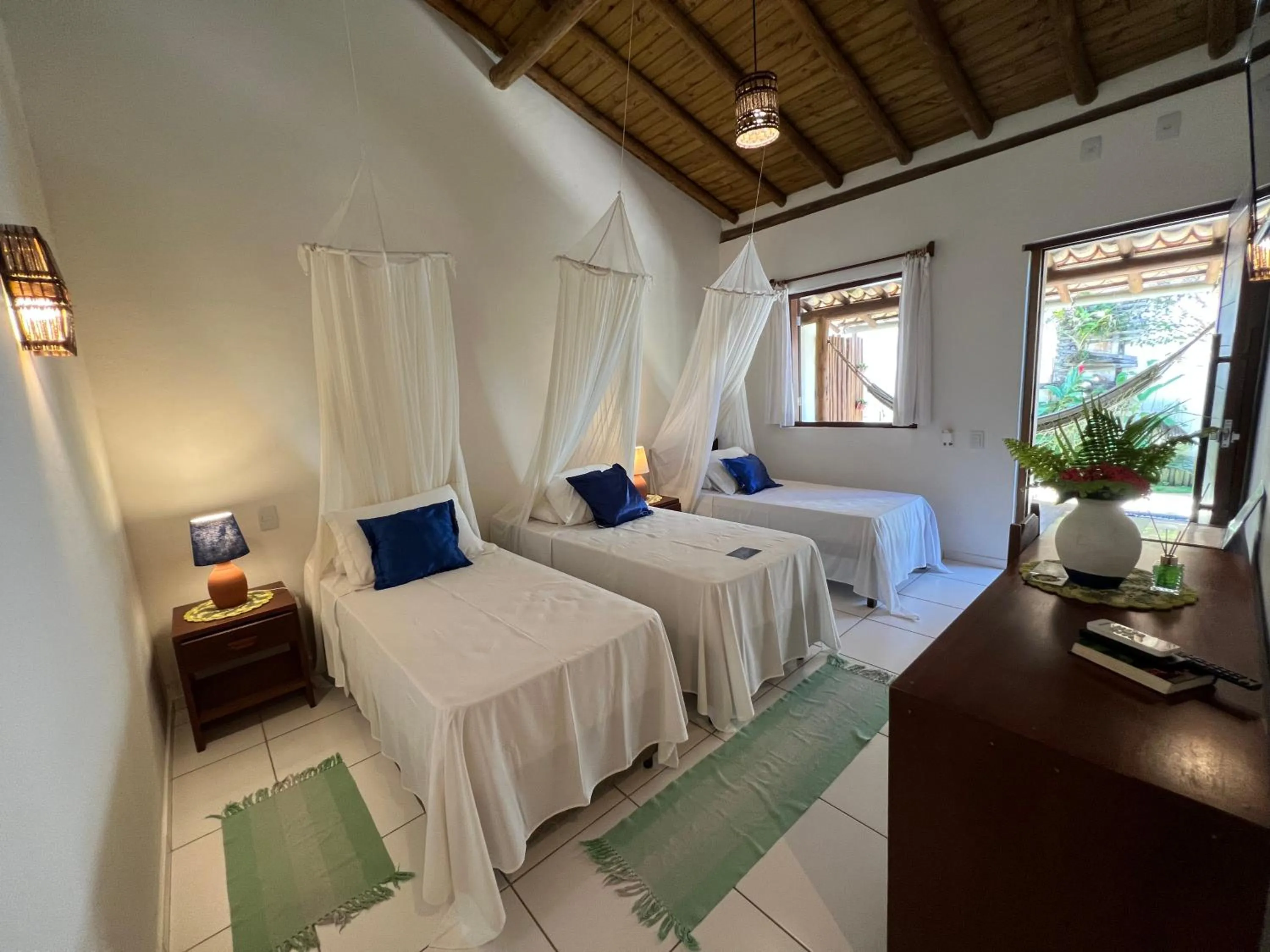 Photo of the whole room, Bed in Pousada Pandoro