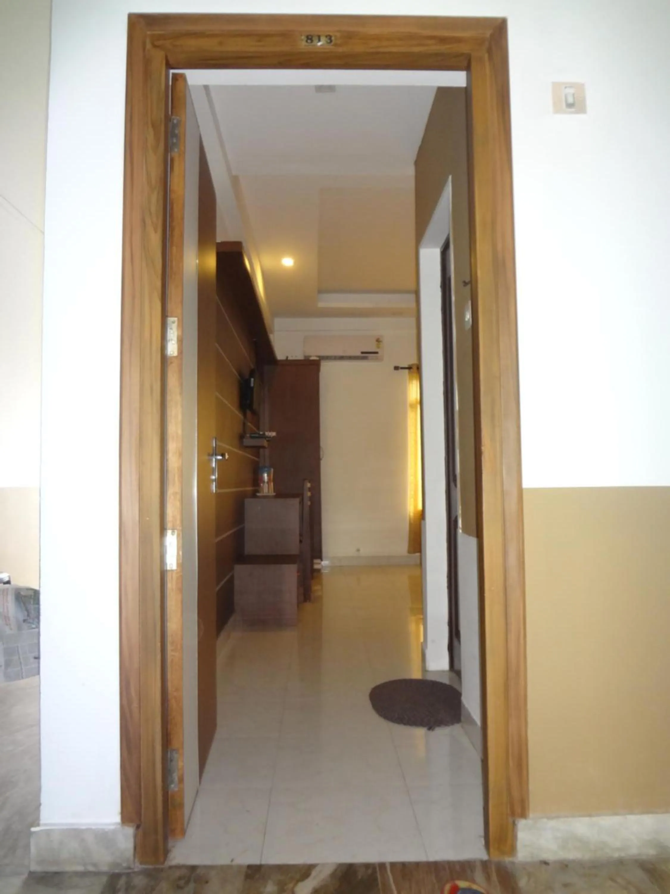 TV and multimedia in Shalimar Residency