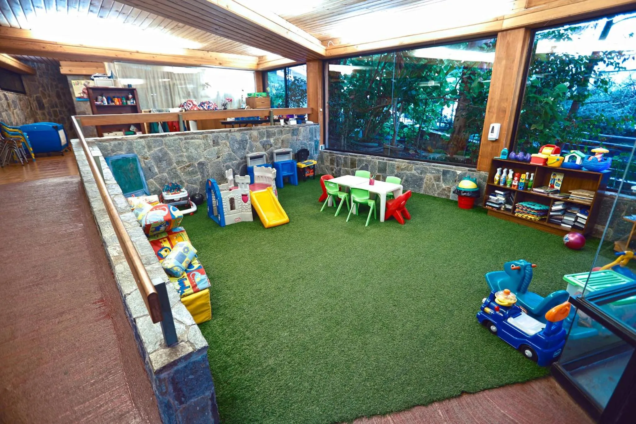 Kids's club in Termas El Corazon