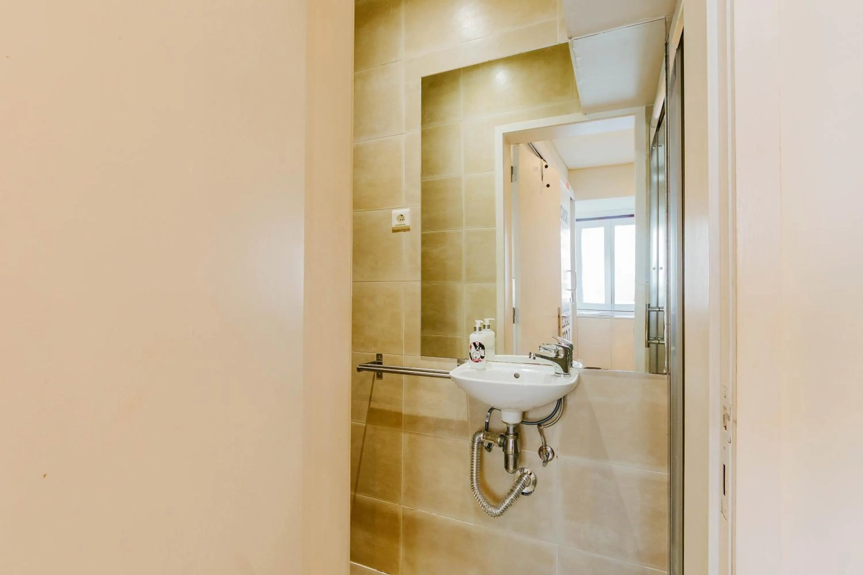 Bathroom in RENT4REST LISBON DOWNTOWN TINY STUDIO Apartments