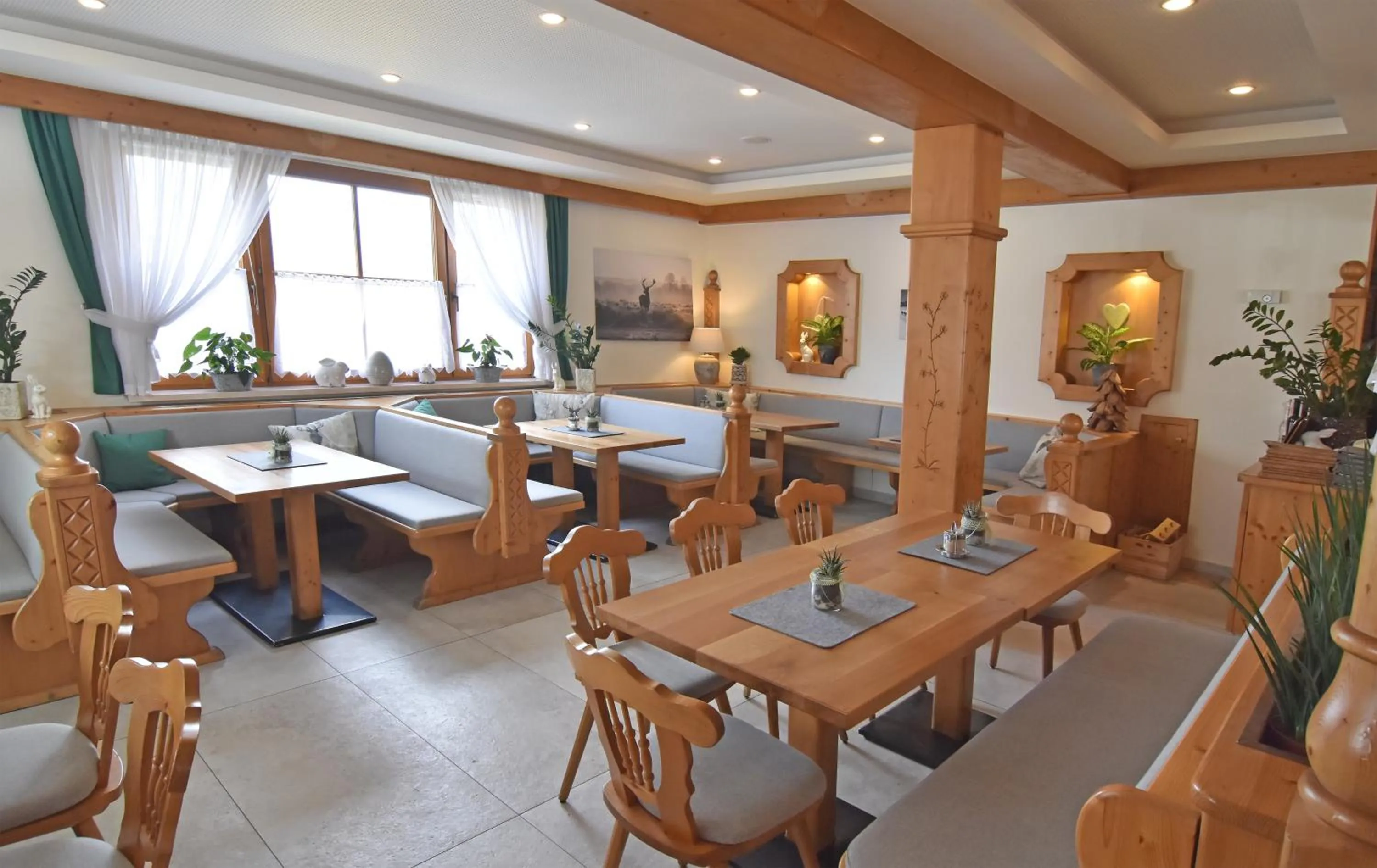 Restaurant/places to eat in Hotel Ausseerland