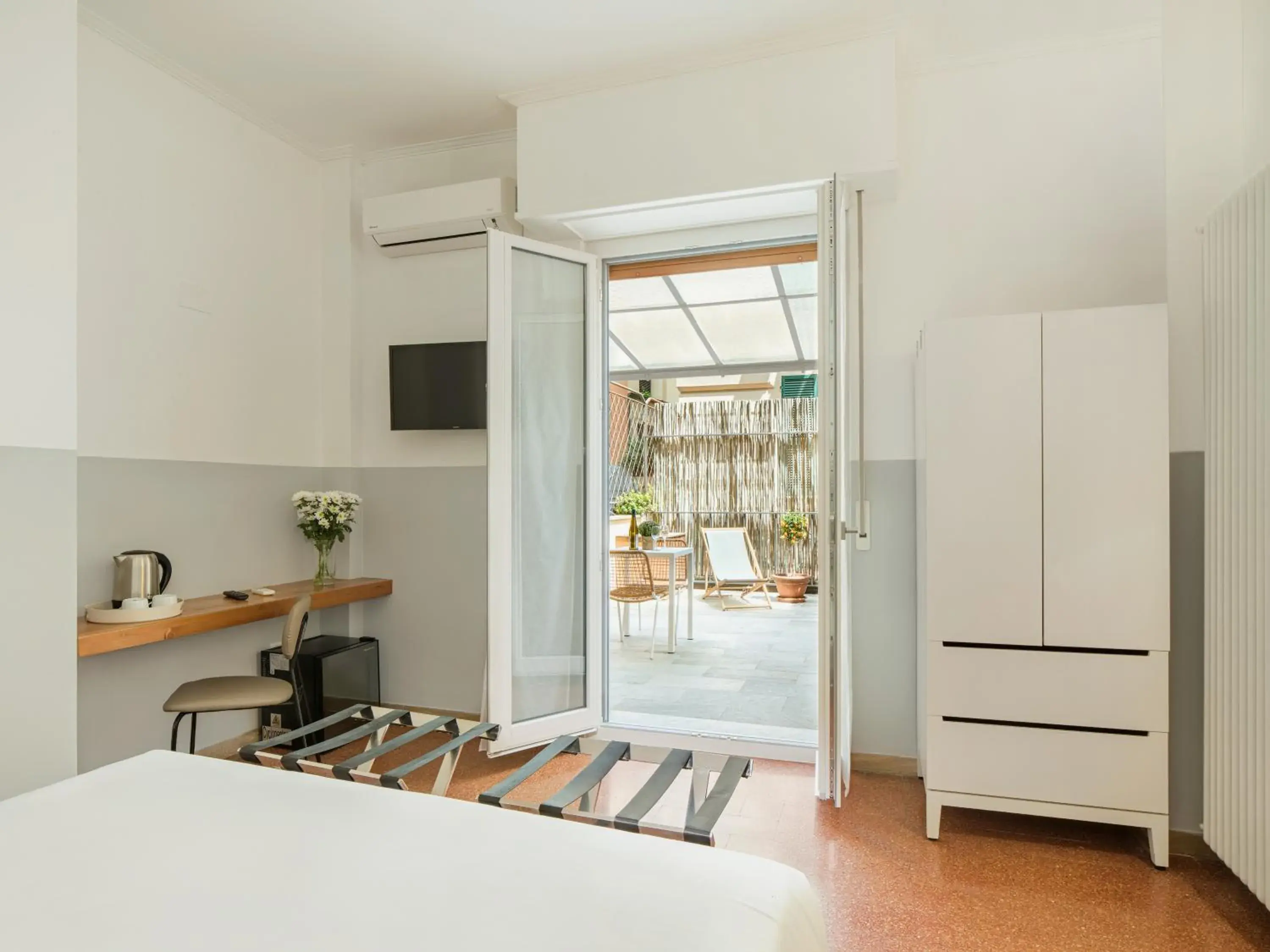 Double Room in La Casa delle Acciughe Guest House Double Room in La Casa delle Acciughe Guest House