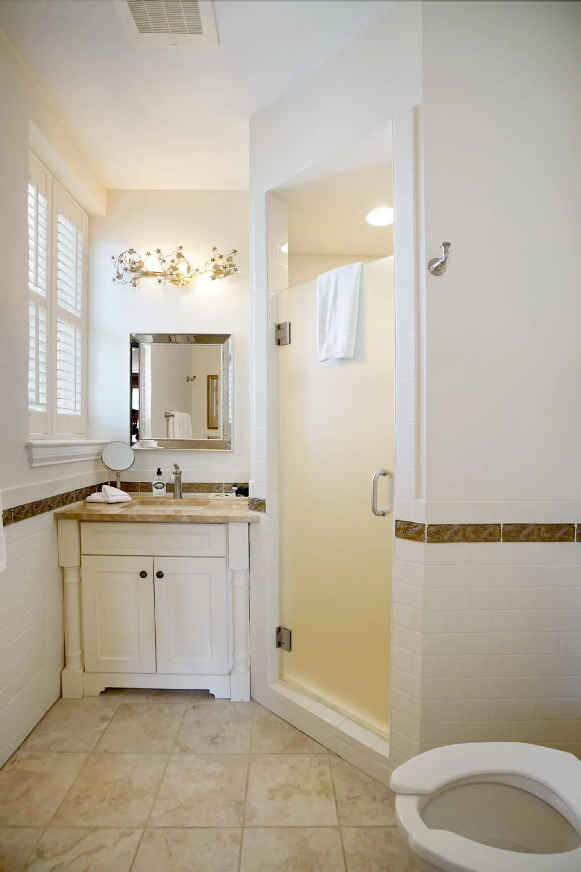 Bathroom in Inn at Evergreen