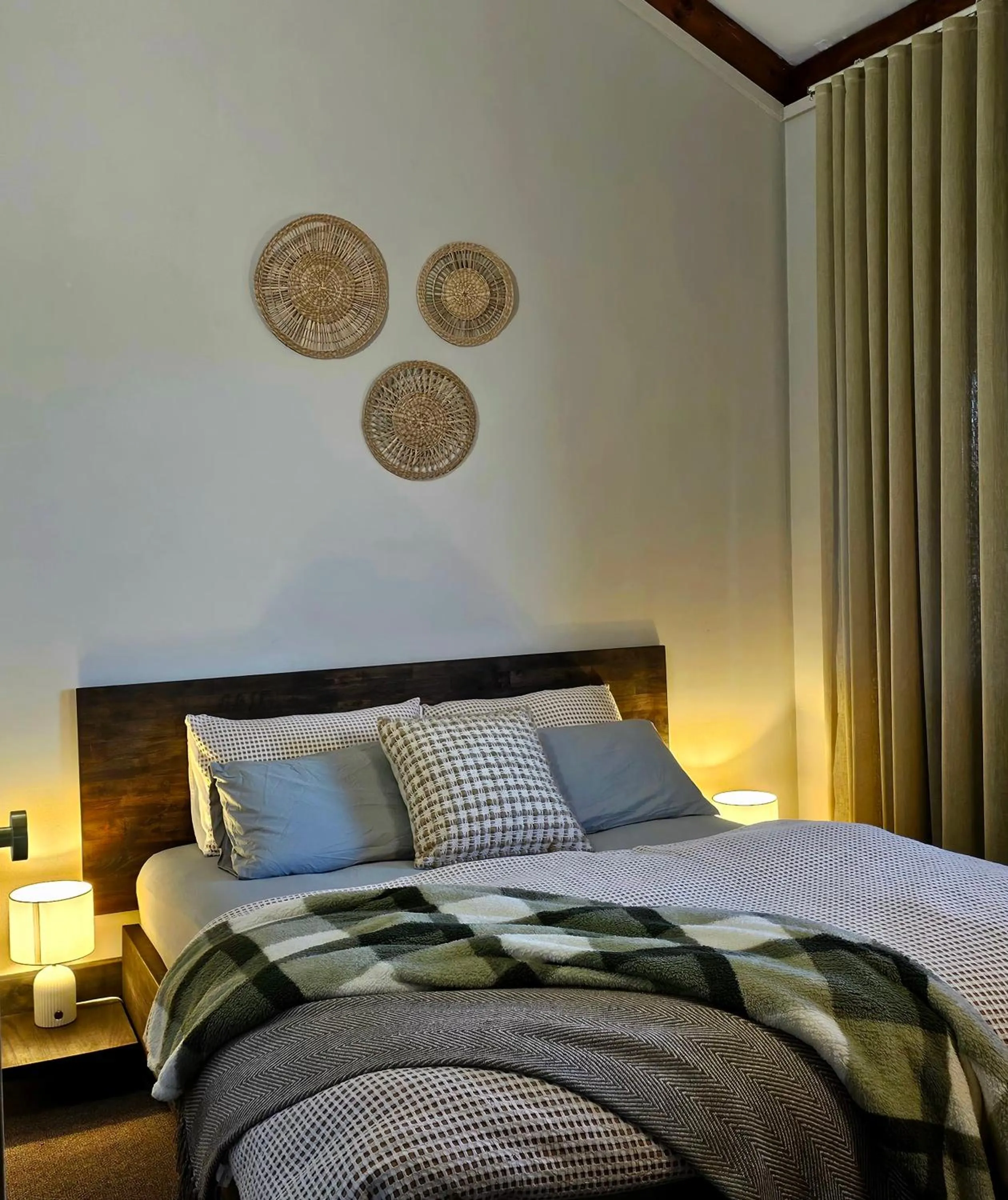 Two-Bedroom House in 12 apostles cottages