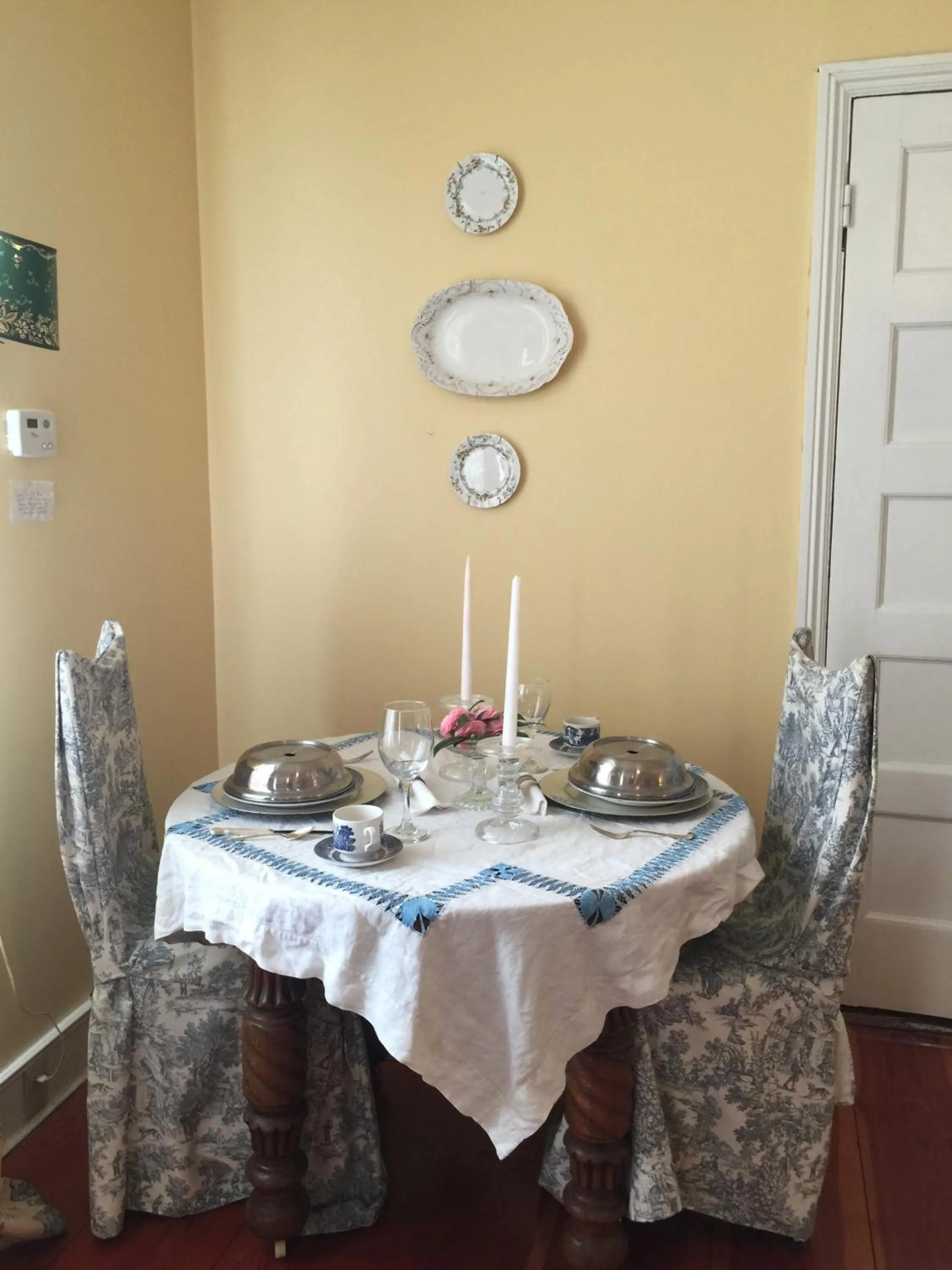Magnolia Cottage Bed and Breakfast