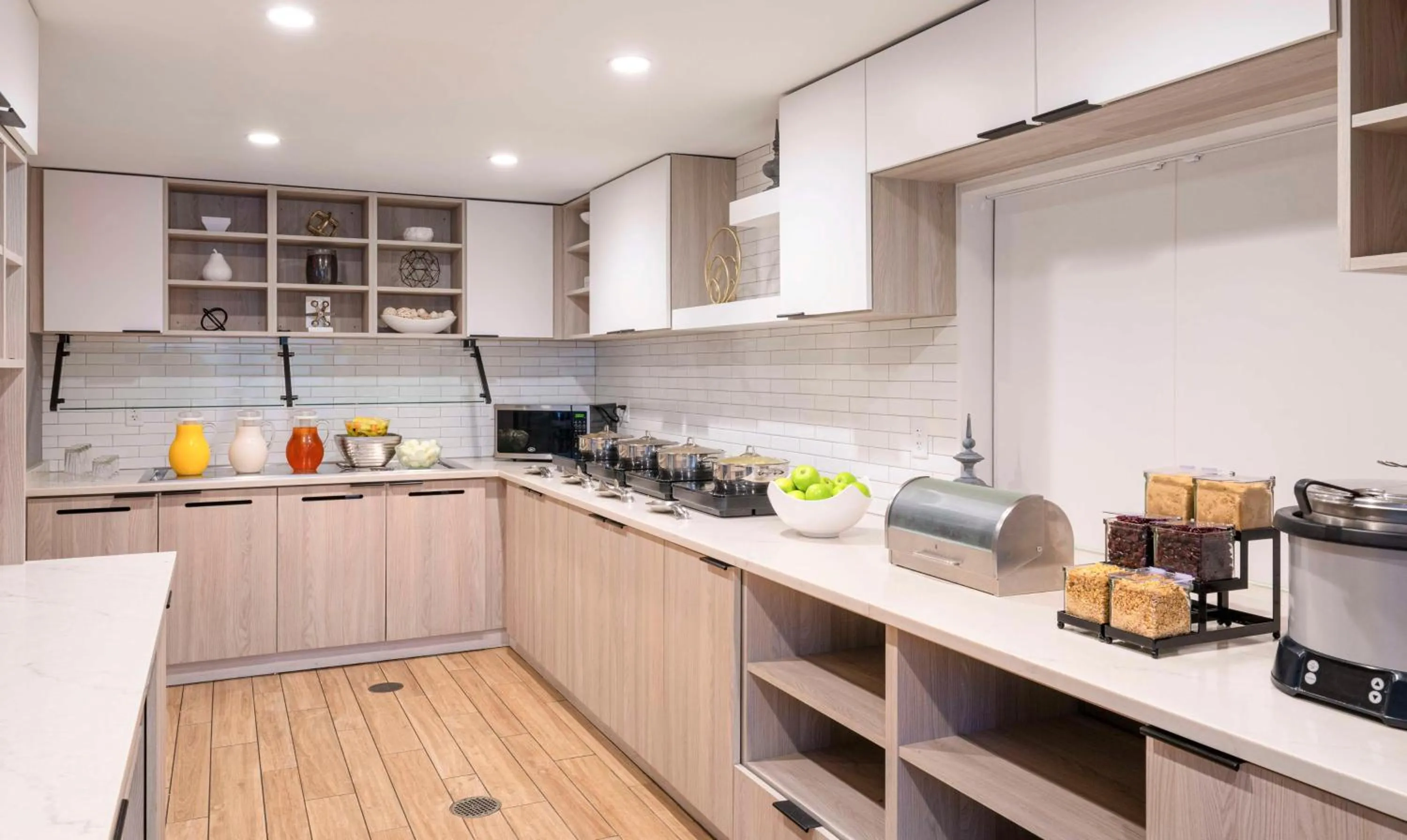 Breakfast in Hyatt House Herndon/Reston