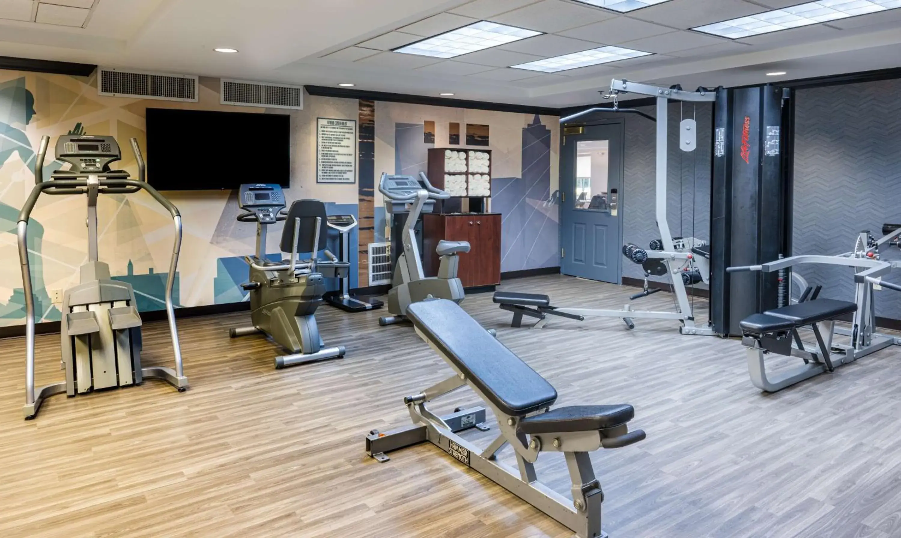 Fitness centre/facilities in Hyatt House Herndon/Reston Fitness centre/facilities in Hyatt House Herndon/Reston