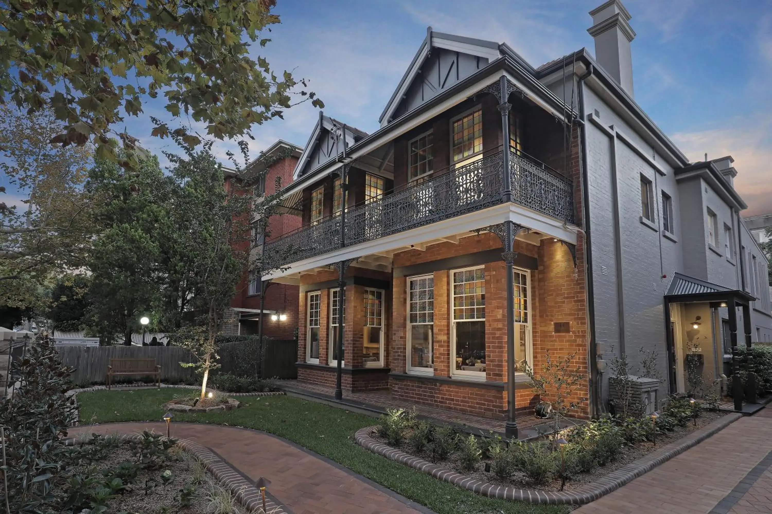 Property building in Dalziel Lodge Property building in Dalziel Lodge