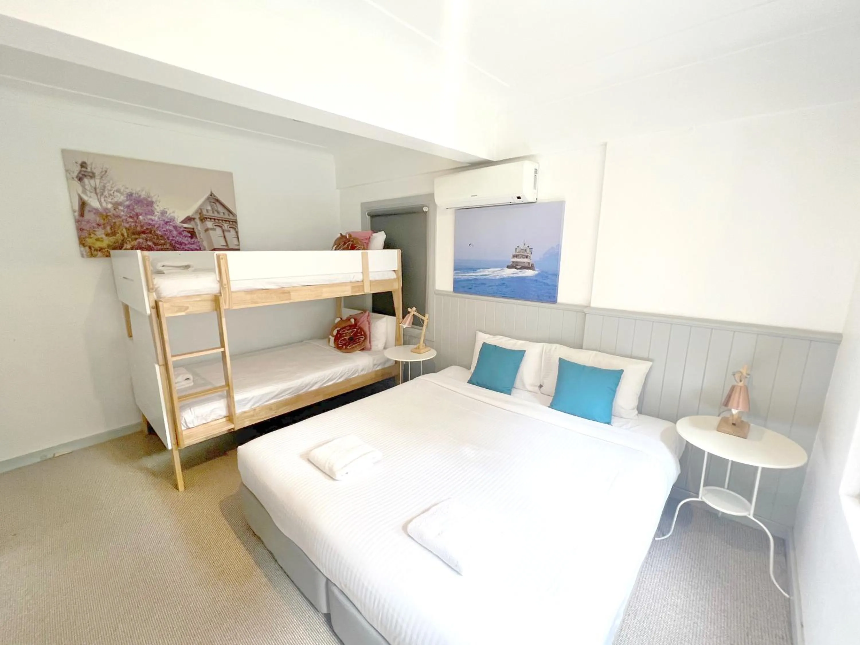 Bed in Dalziel Lodge