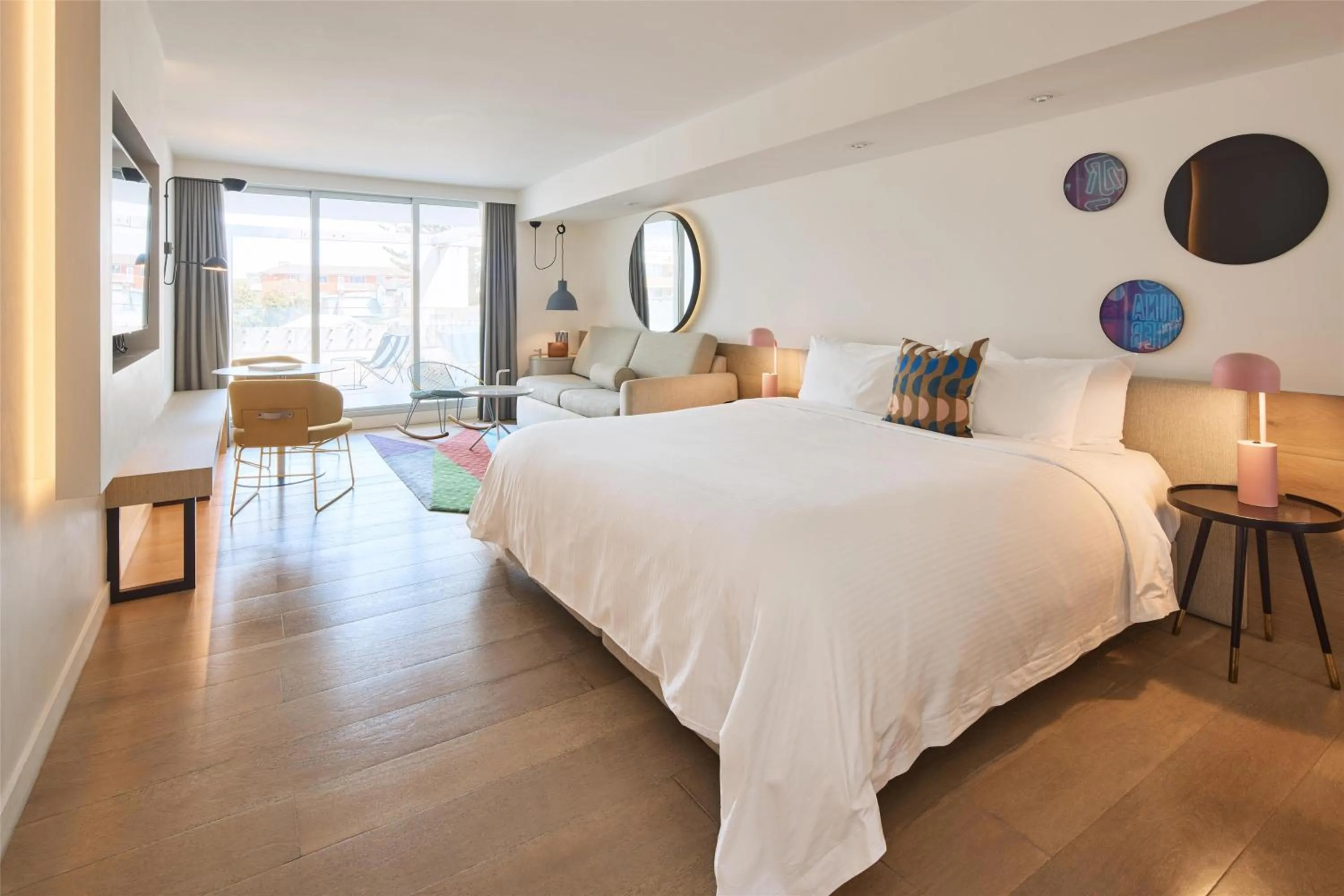 Bedroom, Bed in QT Bondi