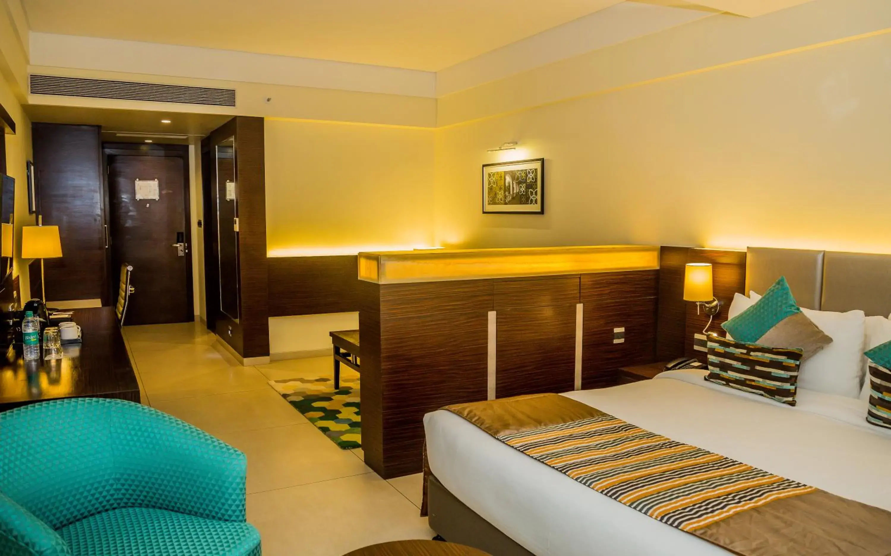 Photo of the whole room, Bed in The Fern Kadamba Hotel And Spa Photo of the whole room, Bed in The Fern Kadamba Hotel And Spa
