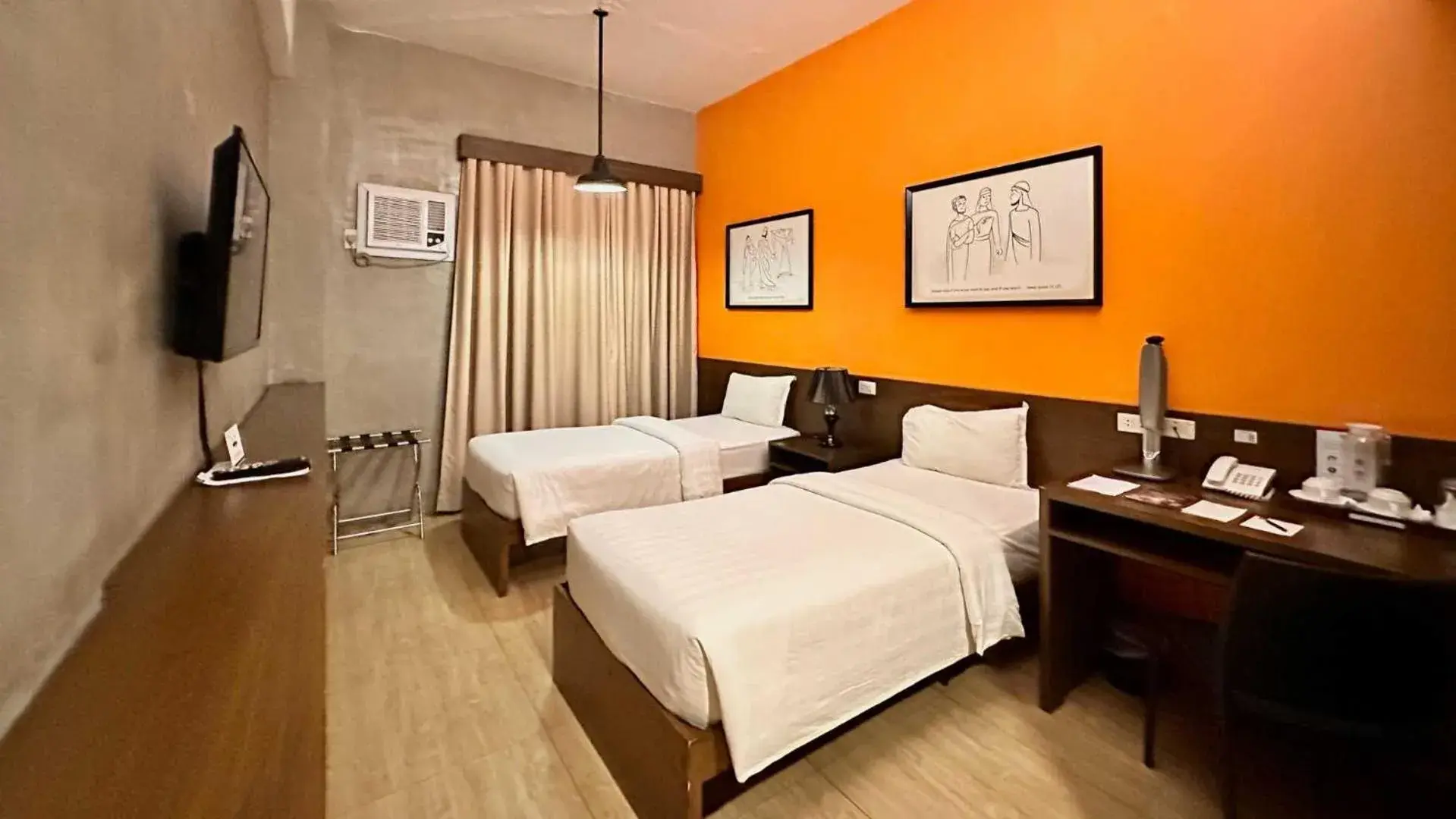 Photo of the whole room in Big Hotel Photo of the whole room in Big Hotel