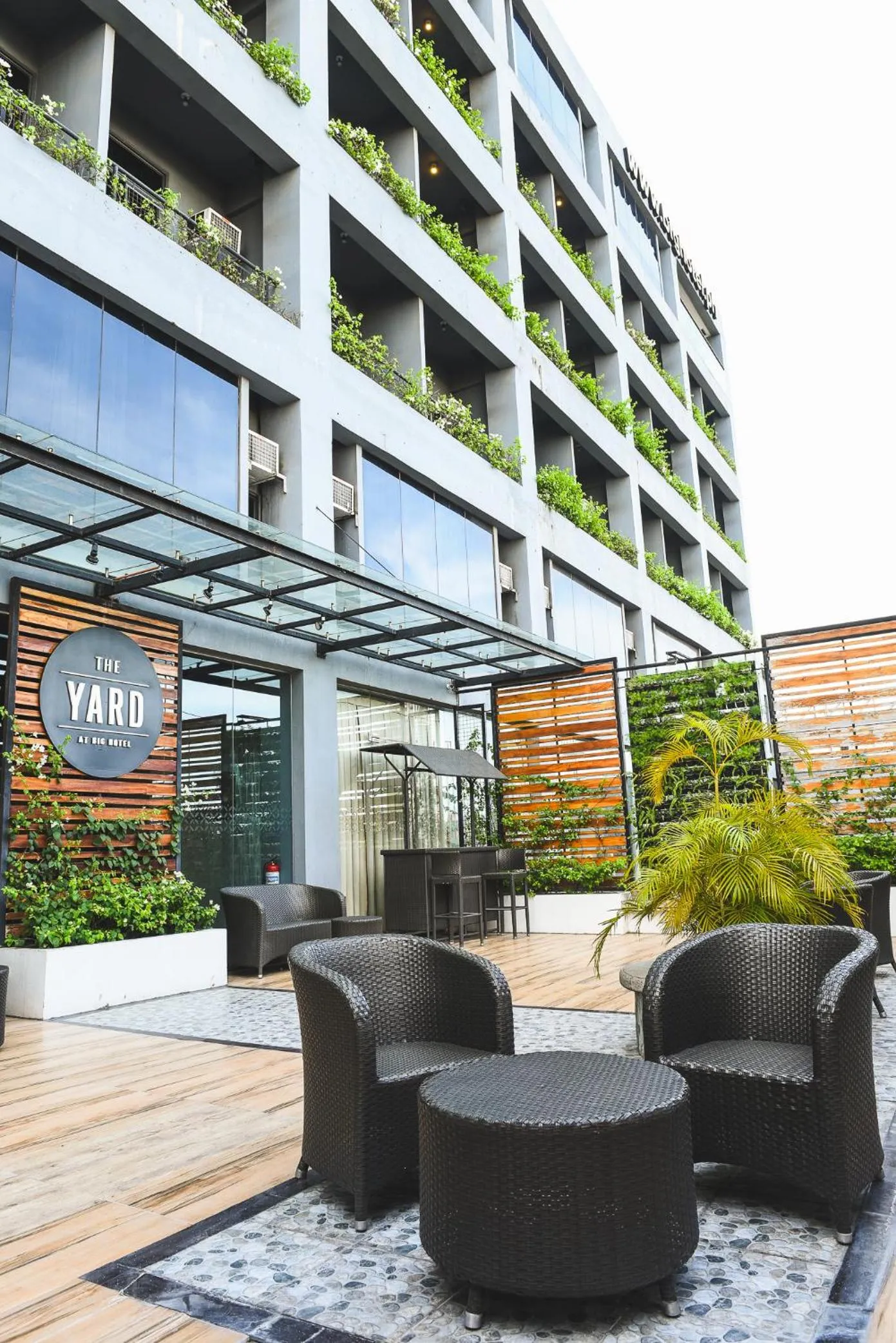 Garden view in Big Hotel