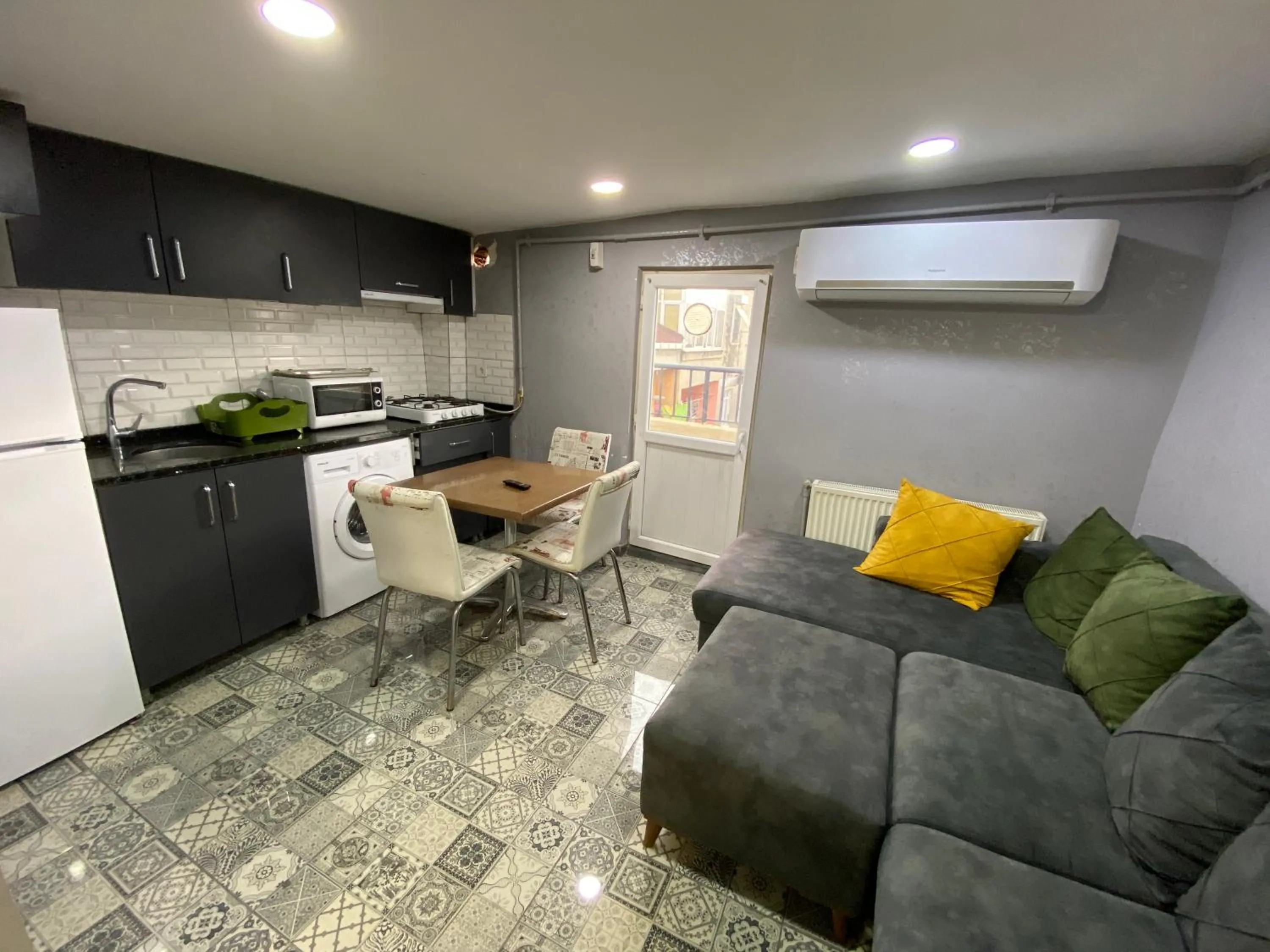 Kitchen or kitchenette in Orange Airport Hotel