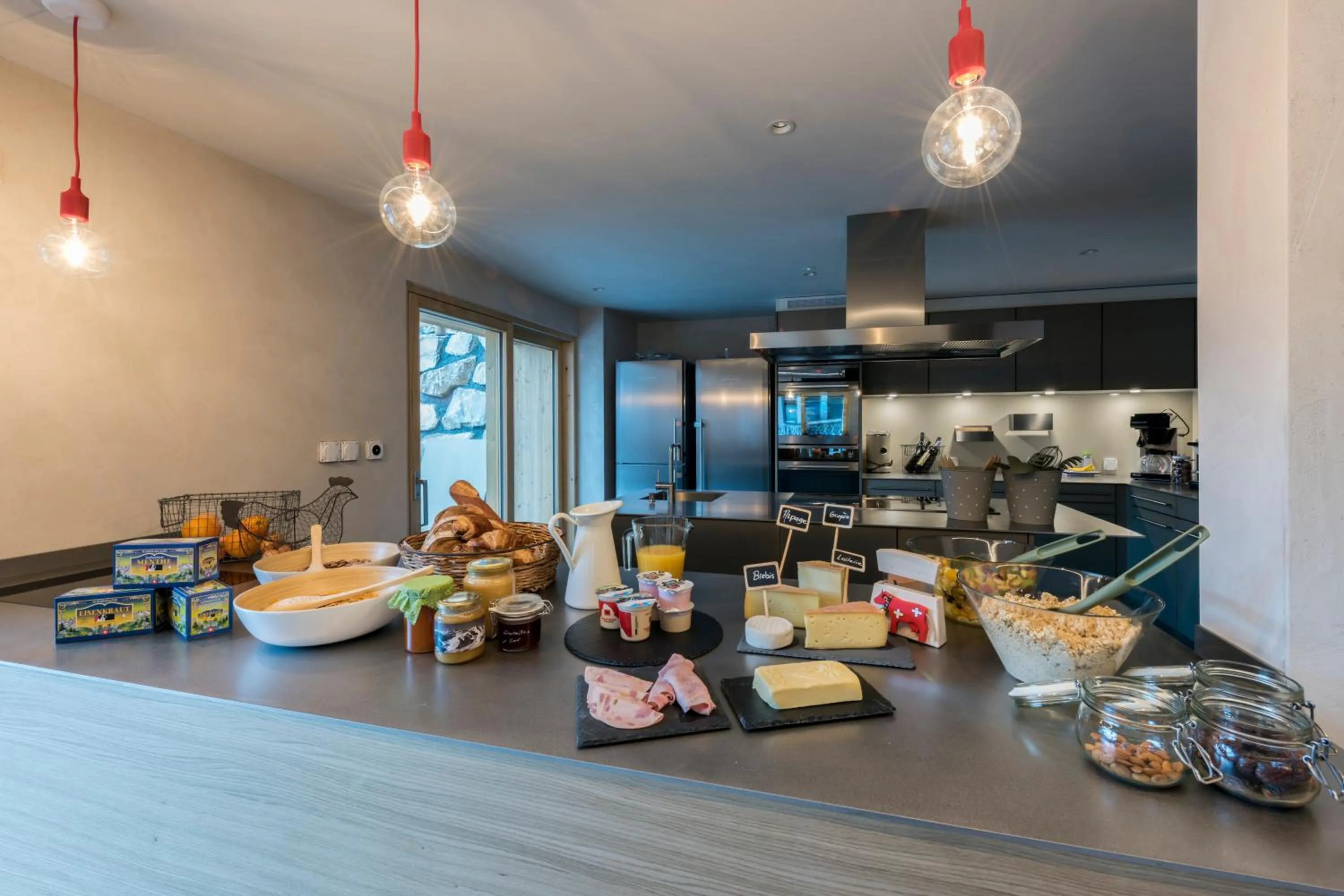 Buffet breakfast in A Larze