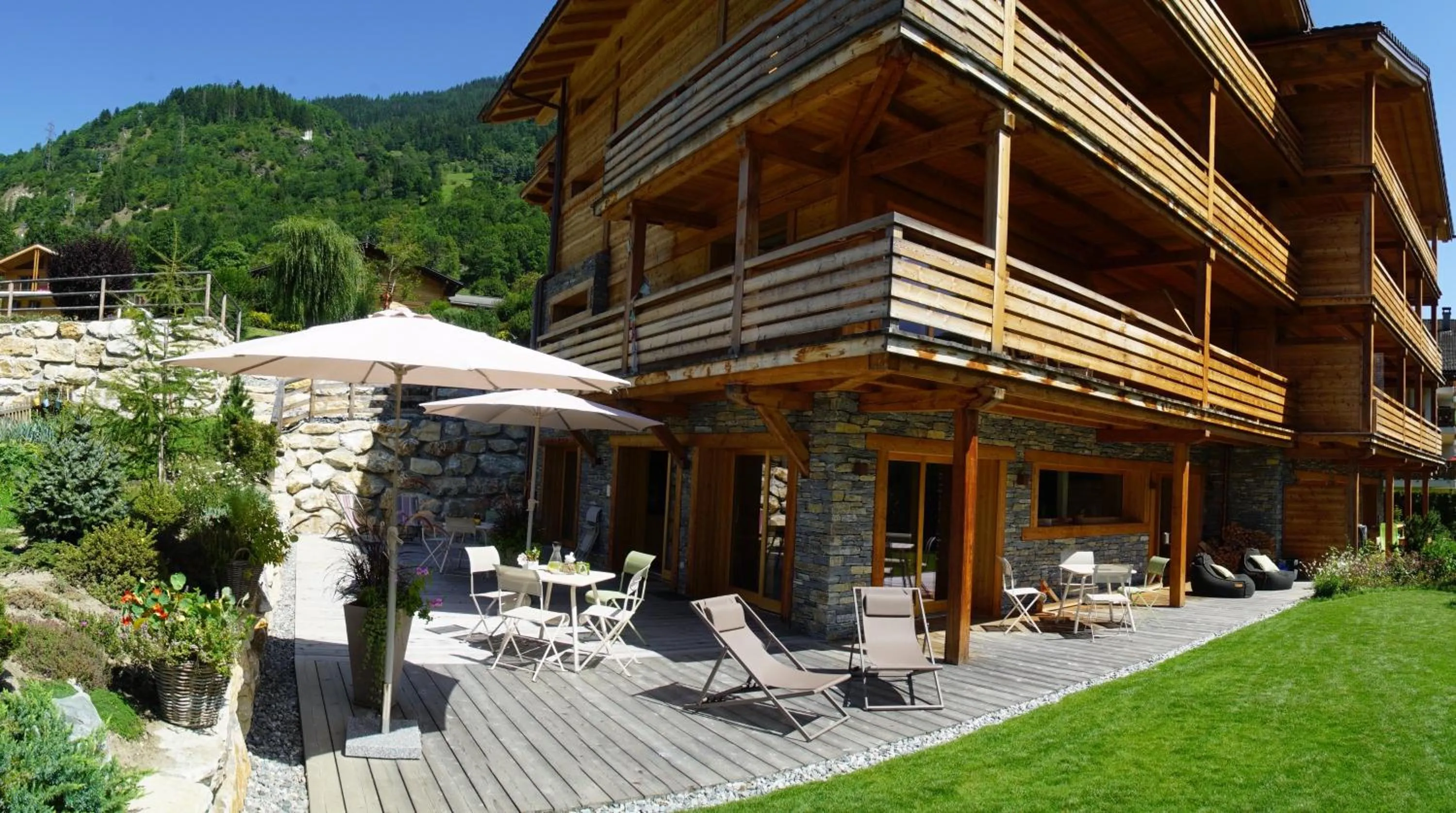 Balcony/Terrace in A Larze
