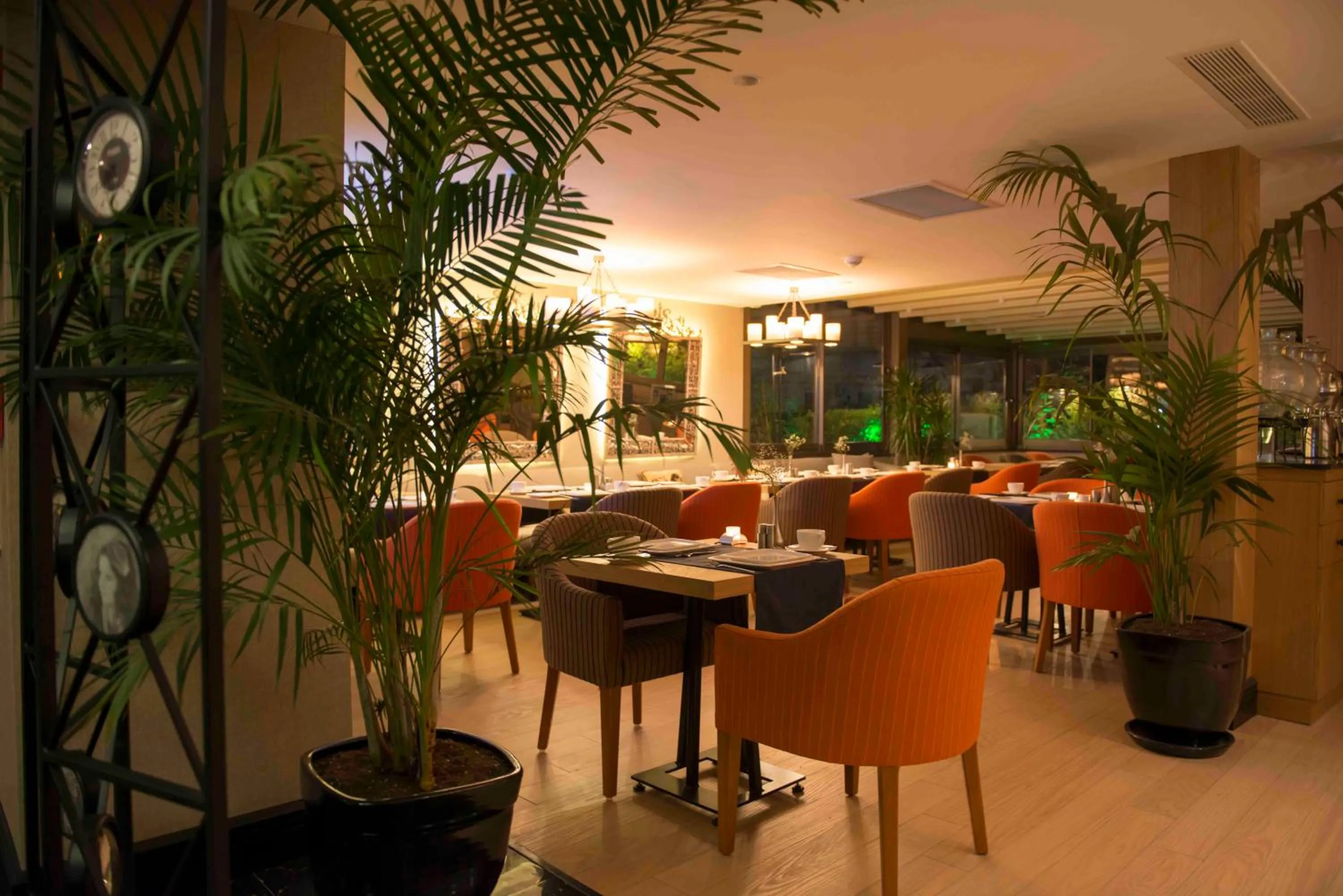 Restaurant/places to eat in Sky Kamer Hotel Antalya