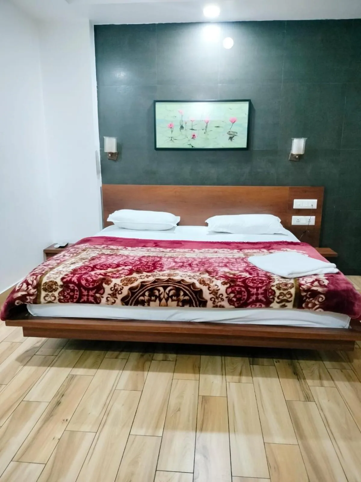 Hotel Allseasons