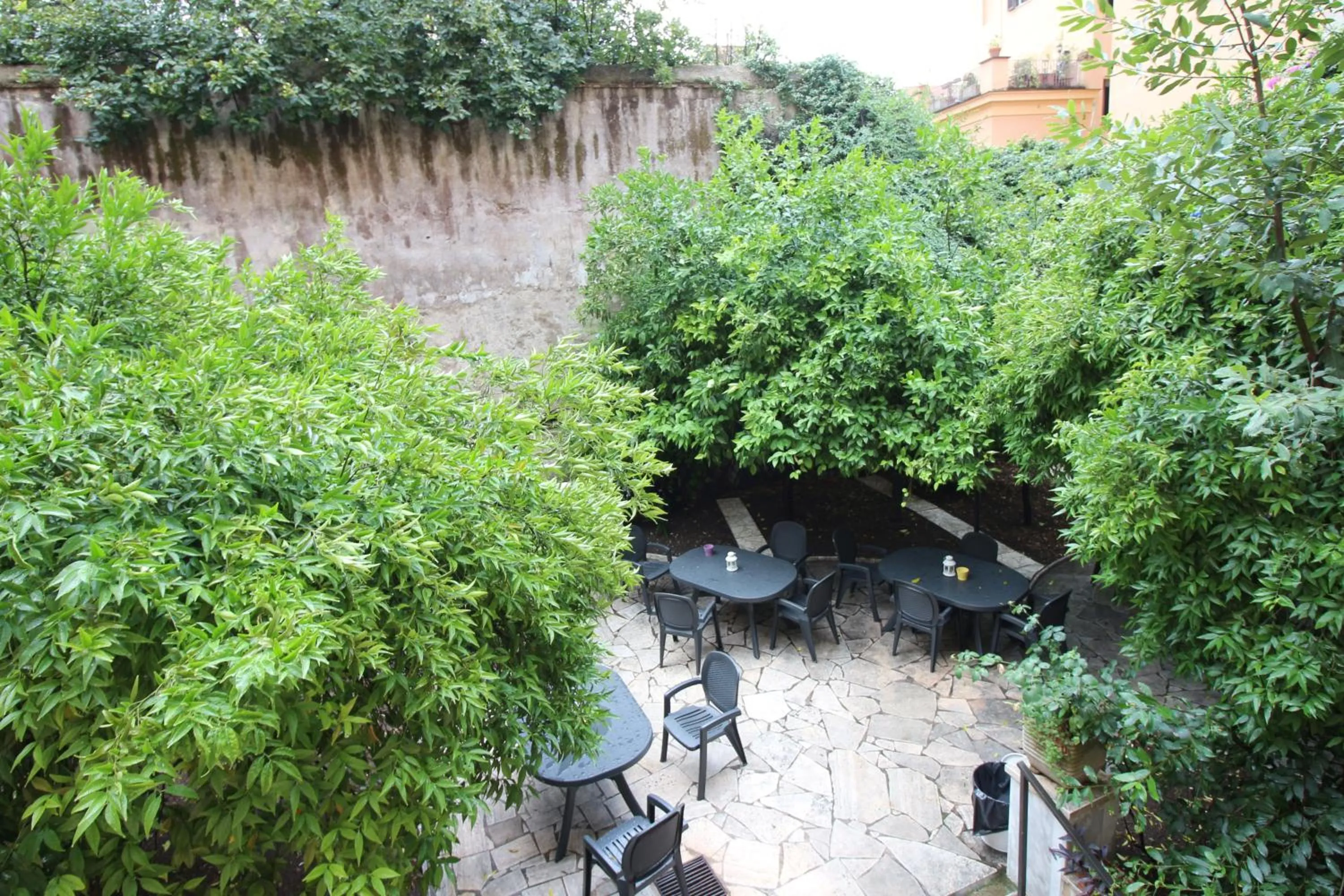 Restaurant/places to eat in NEW GENERATION HOSTEL Rome center