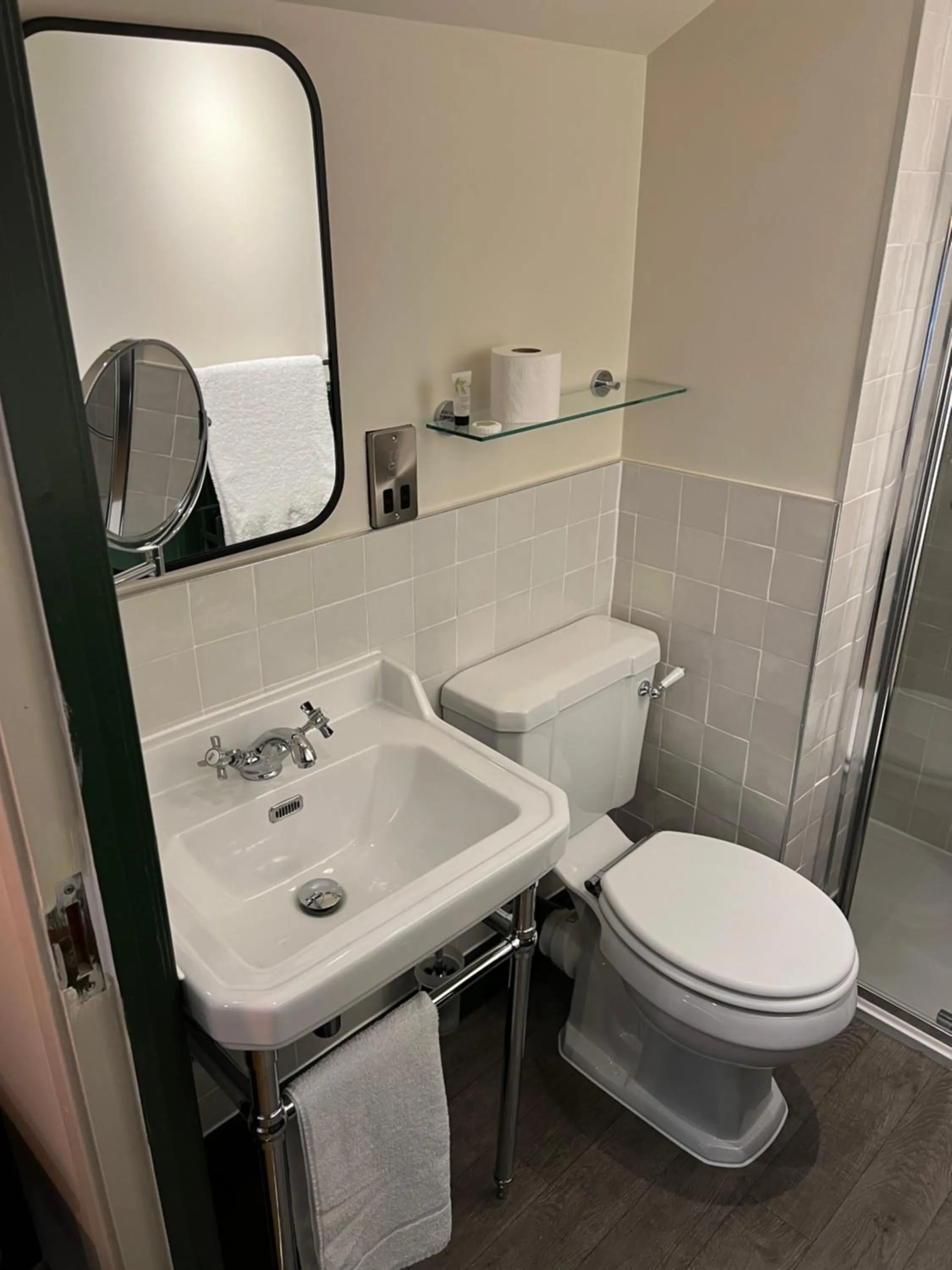 Bathroom in The Ivy House