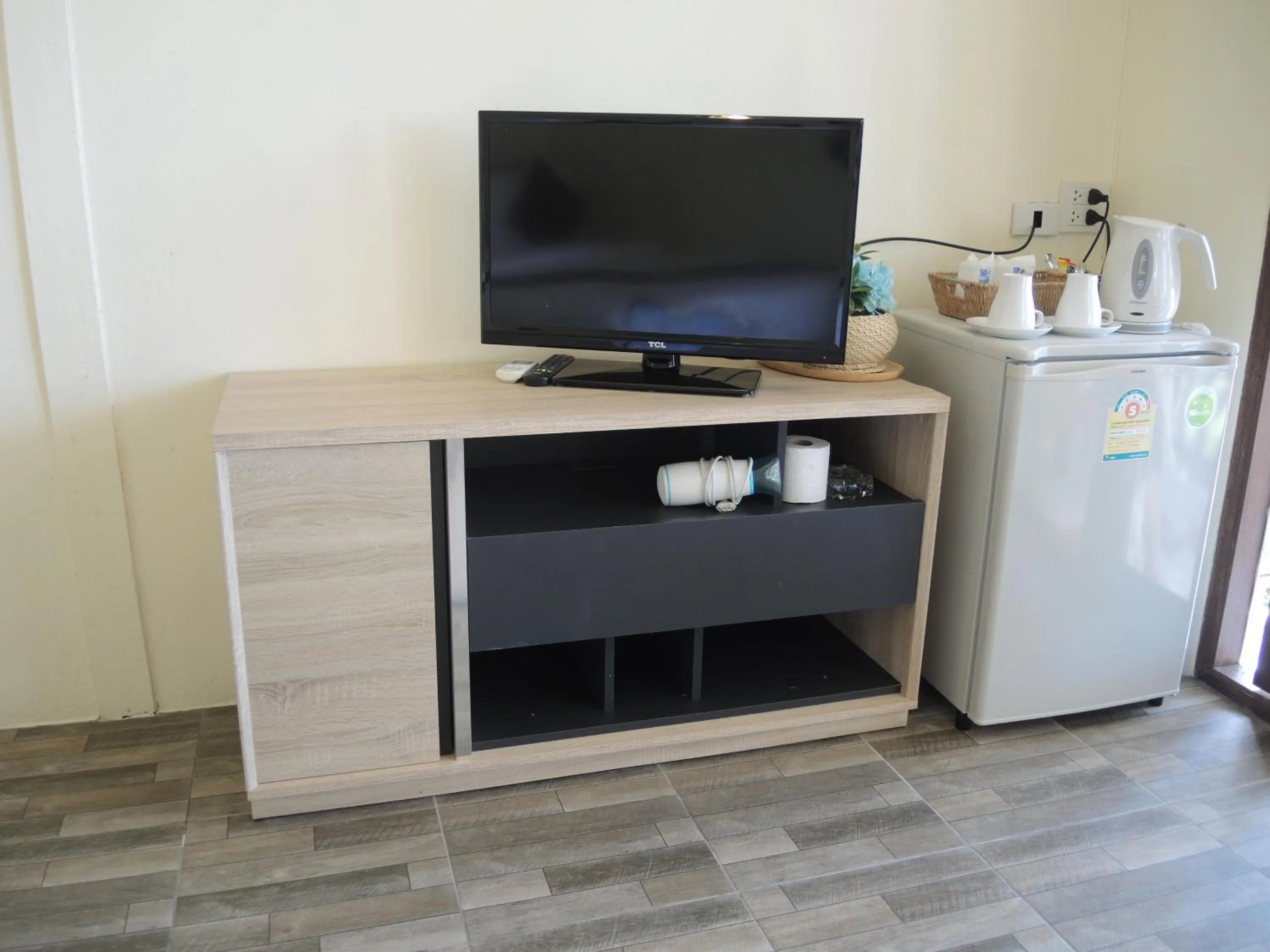 TV and multimedia in The C Samet Beach Resort SHA Plus