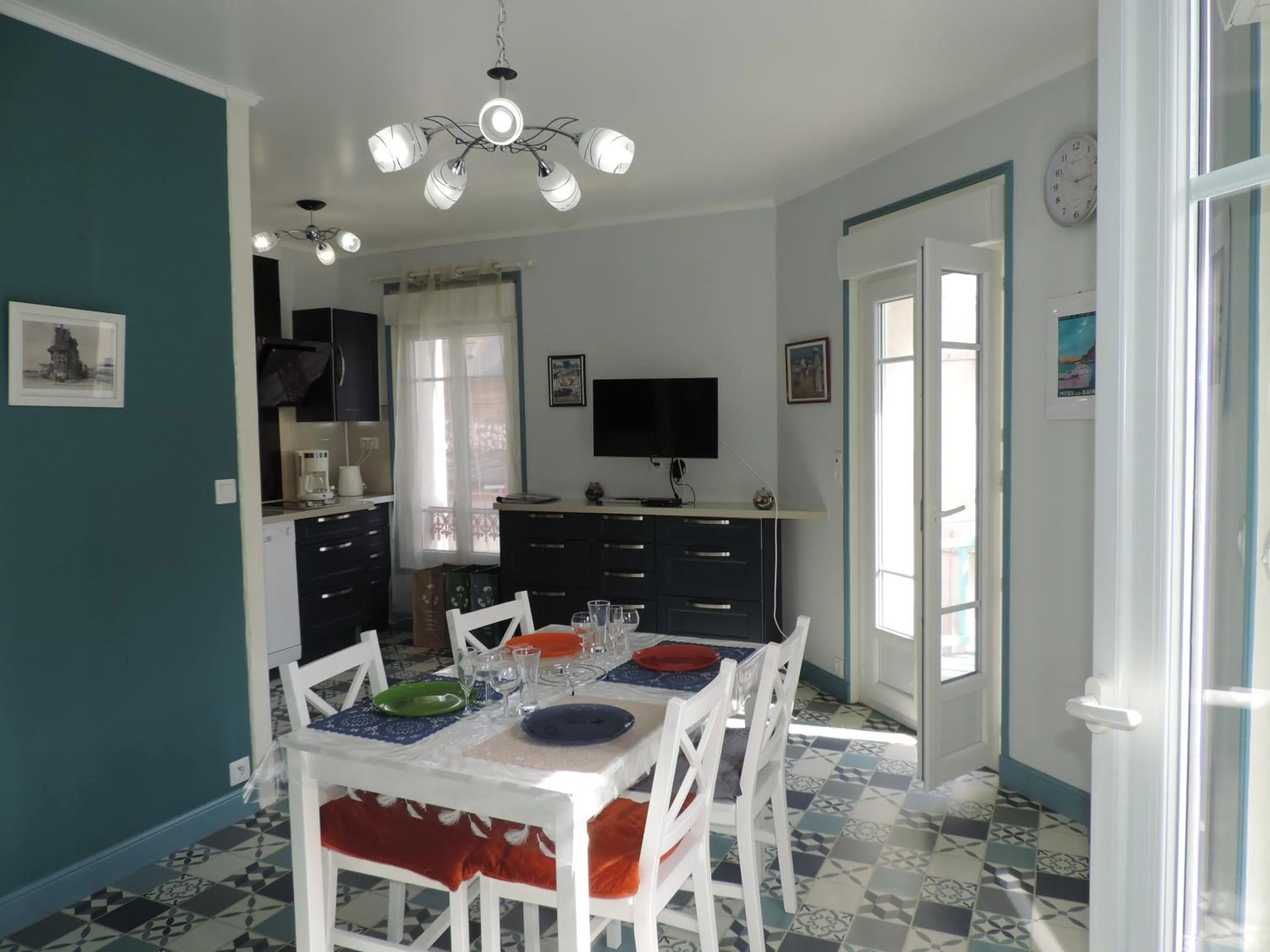 Villa Mes Souvenirs 1er étage Wifi Lit fait Taxe de Séjour Incluse