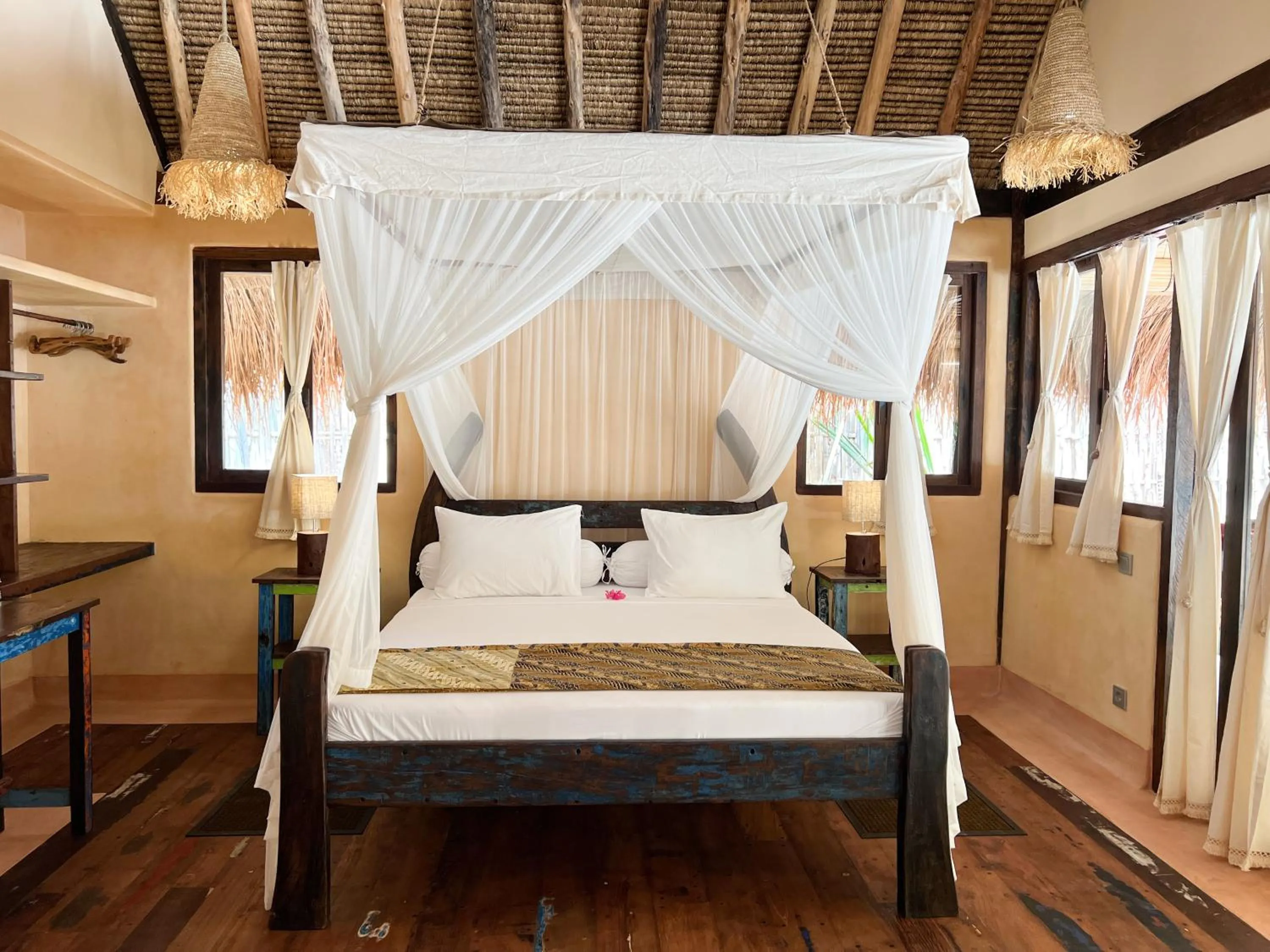 Jungle Hut 2 with Free Return Boat from Kepo Harbor to Gili Asahan in Gili Asahan Eco Lodge & Restaurant