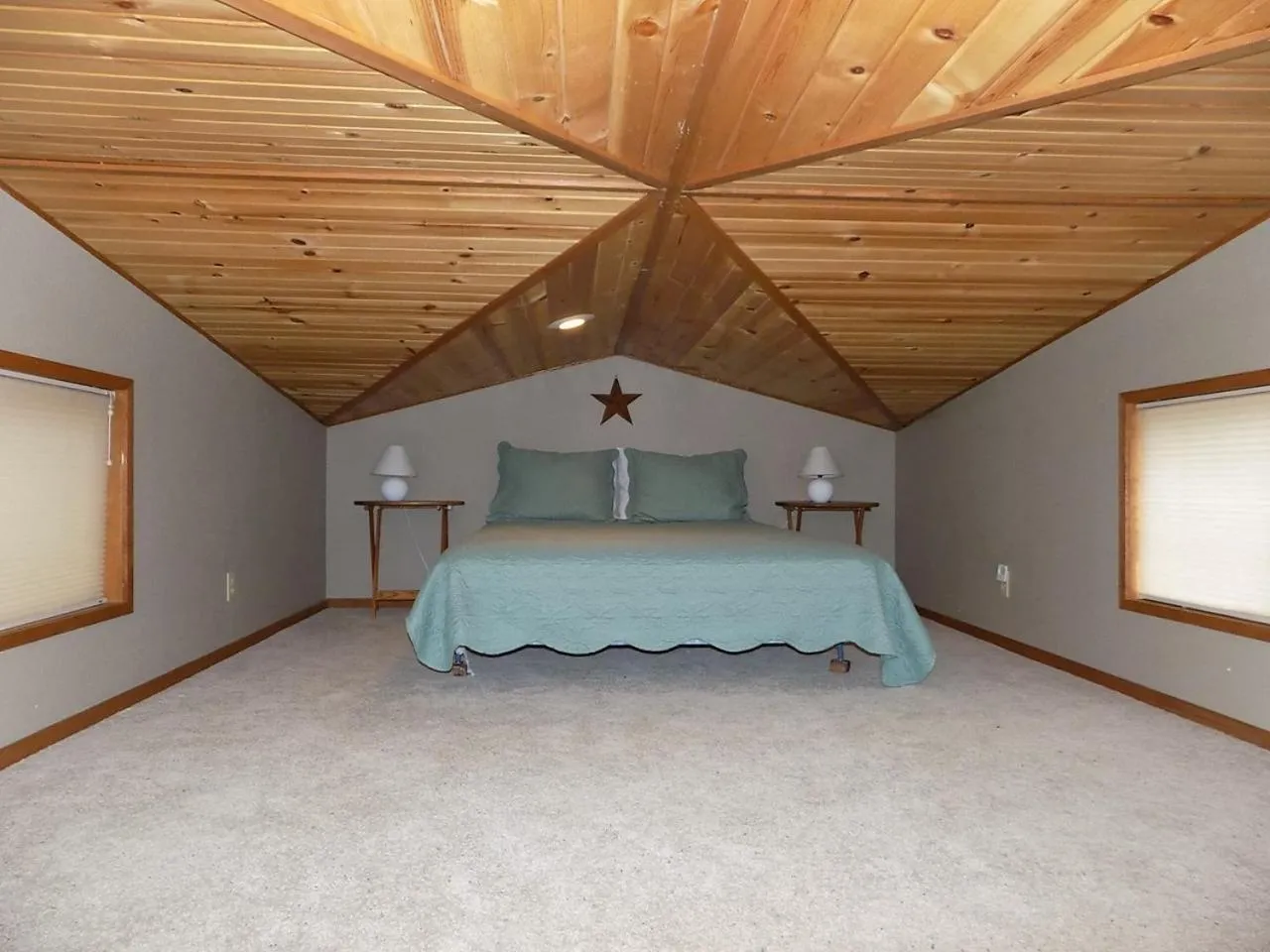 Bed in Cold Springs Resort