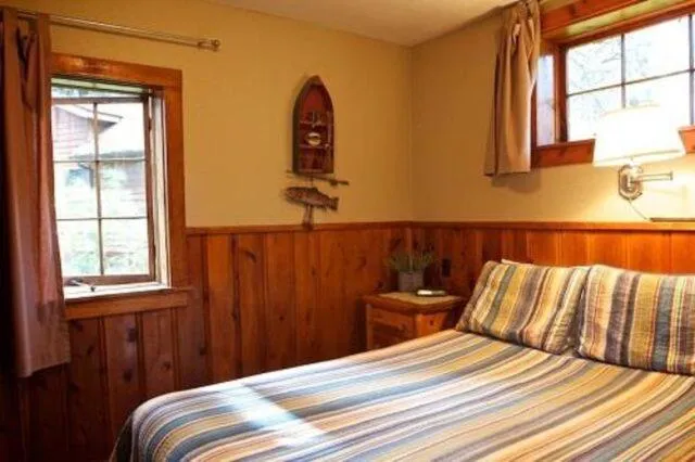 Bed in Cold Springs Resort