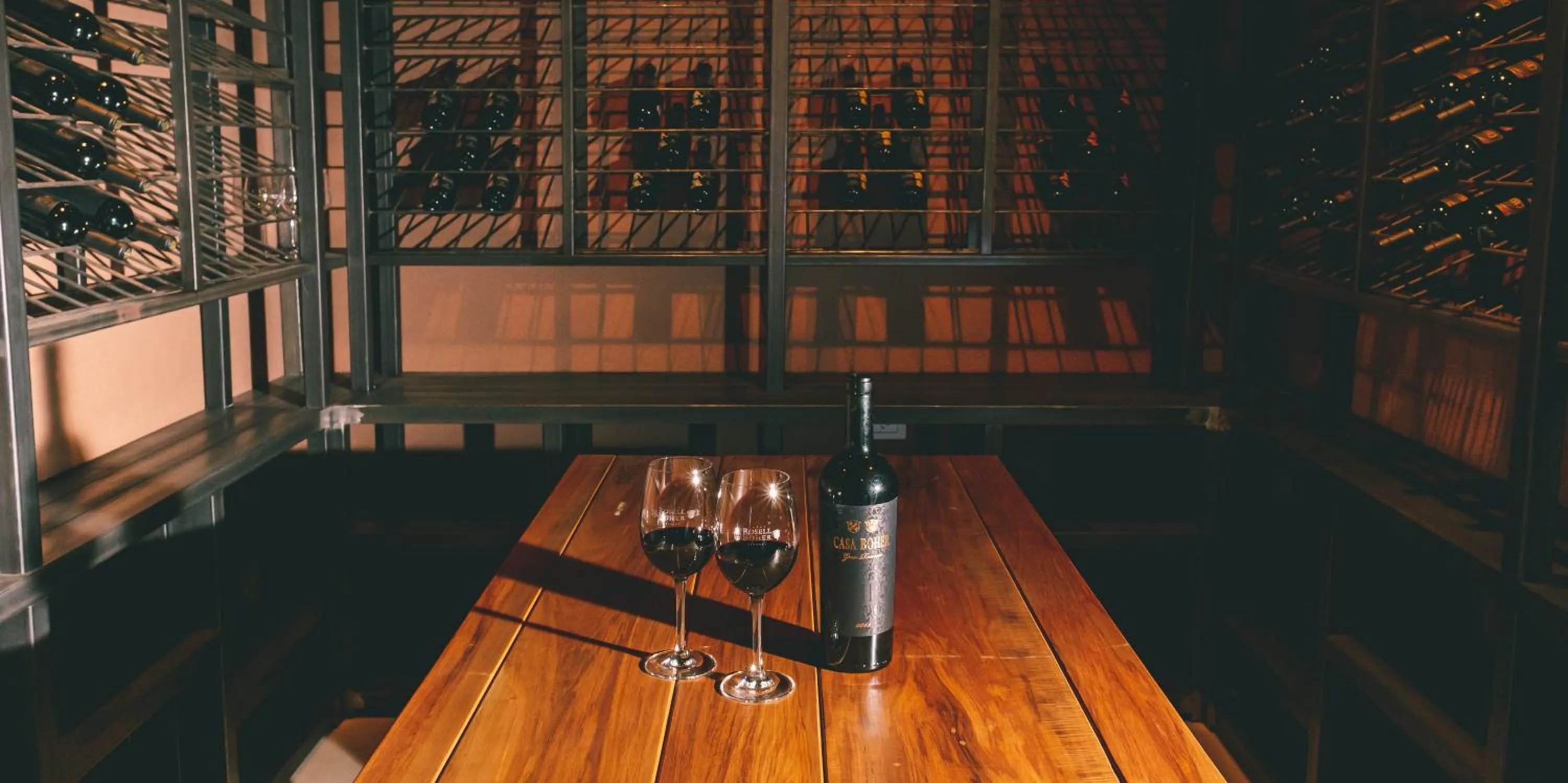 Lounge or bar in Rosell Boher Winery Lodge & Spa