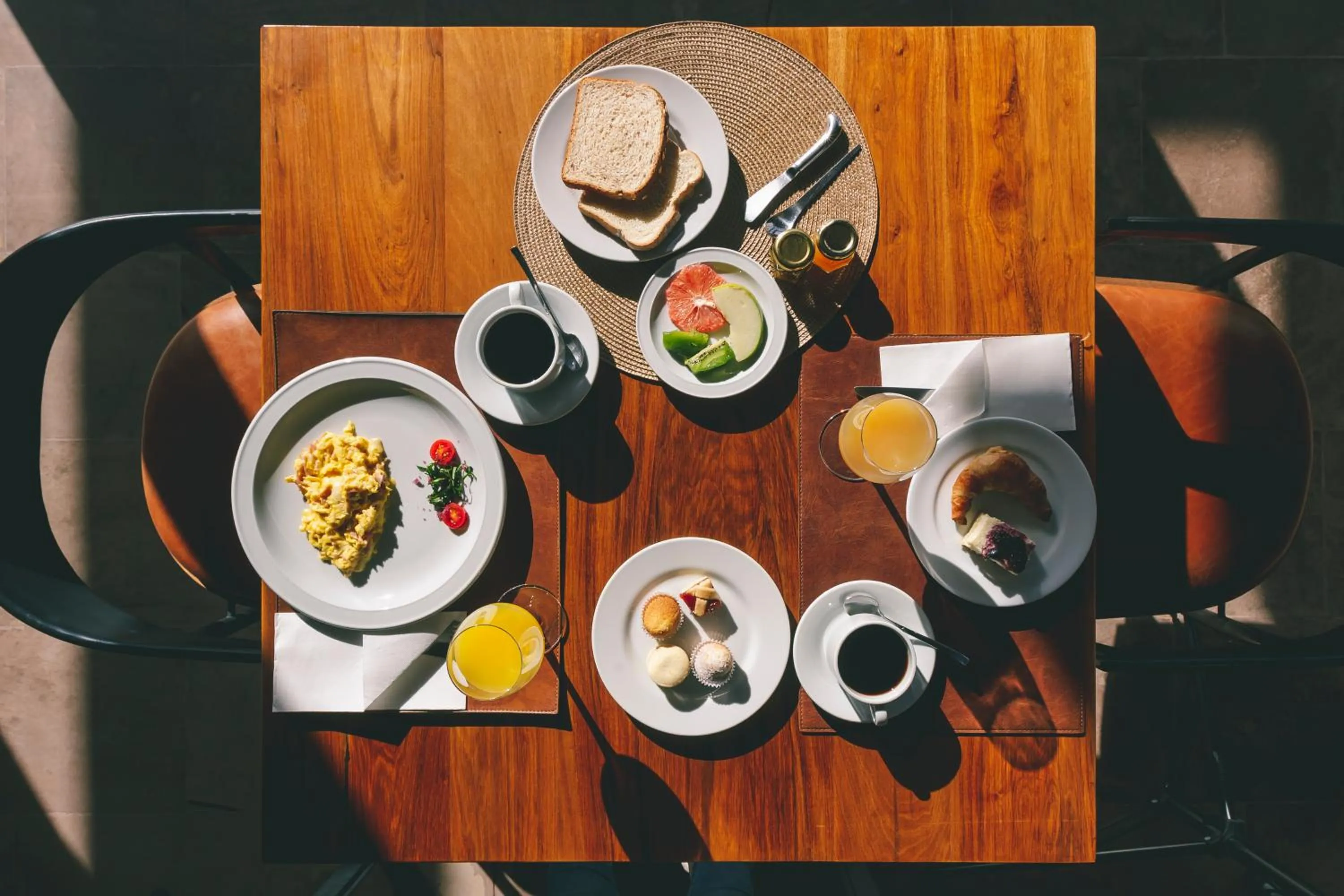 Food and drinks in Rosell Boher Winery Lodge & Spa