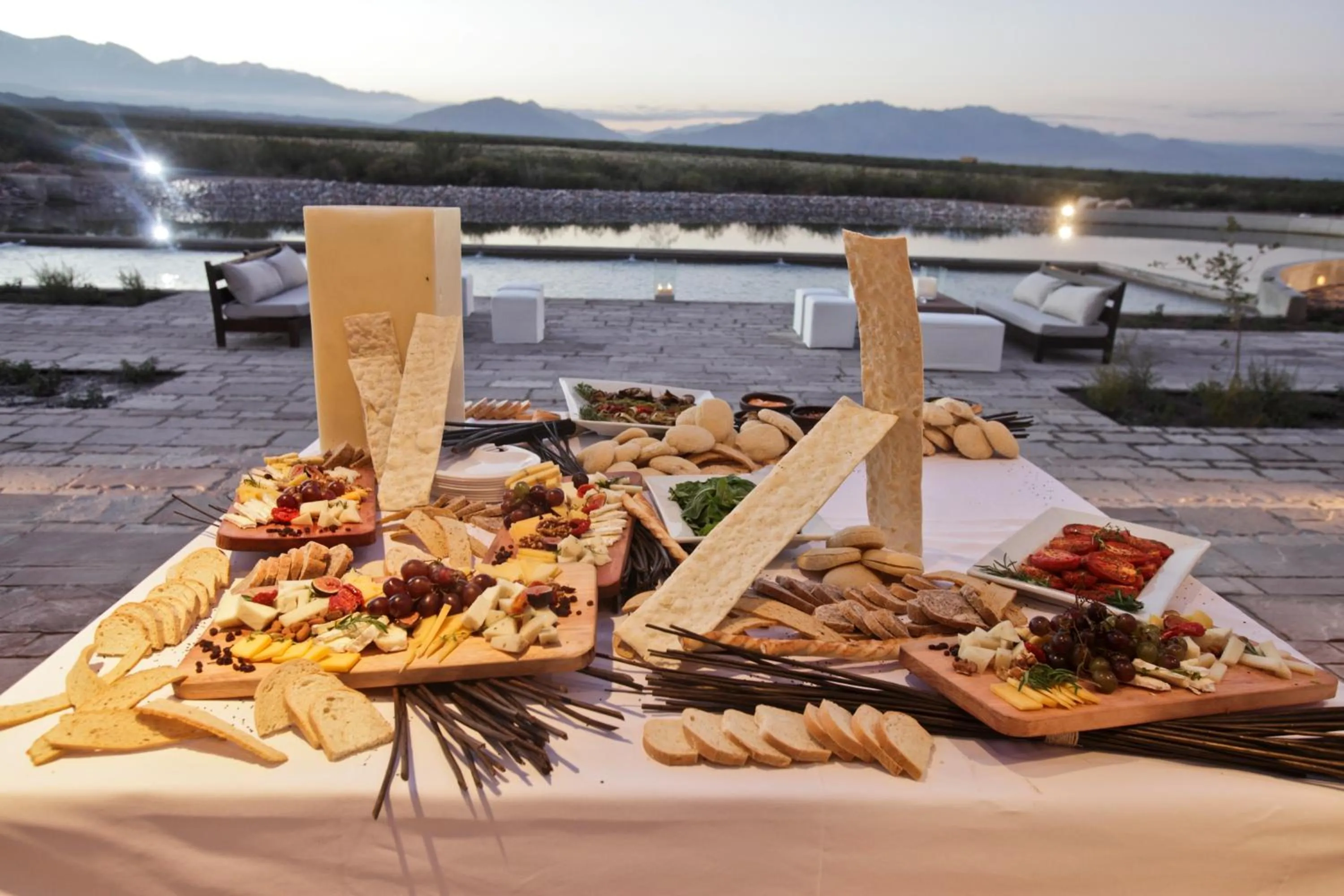 Restaurant/places to eat in Rosell Boher Winery Lodge & Spa