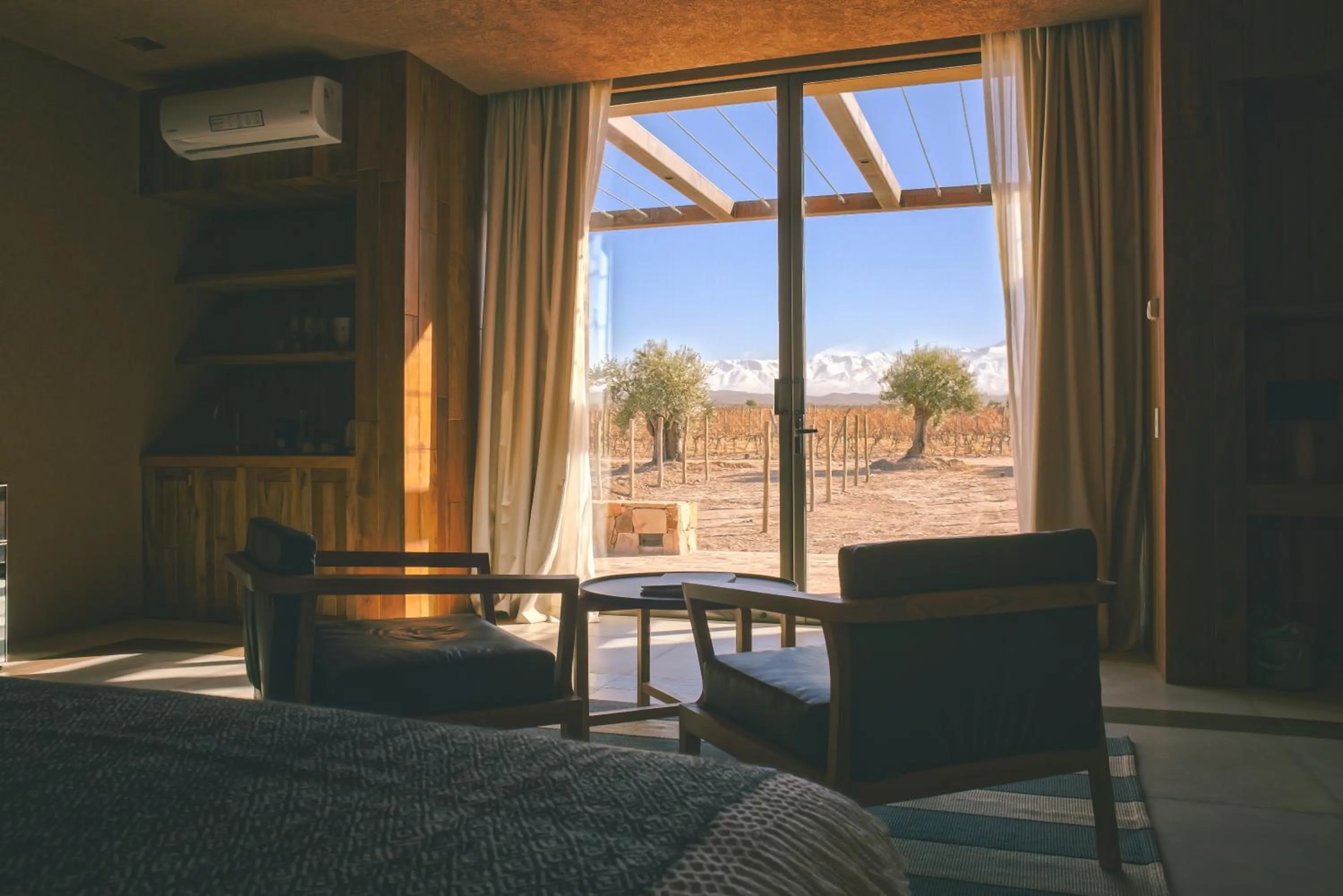 Bed in Rosell Boher Winery Lodge & Spa