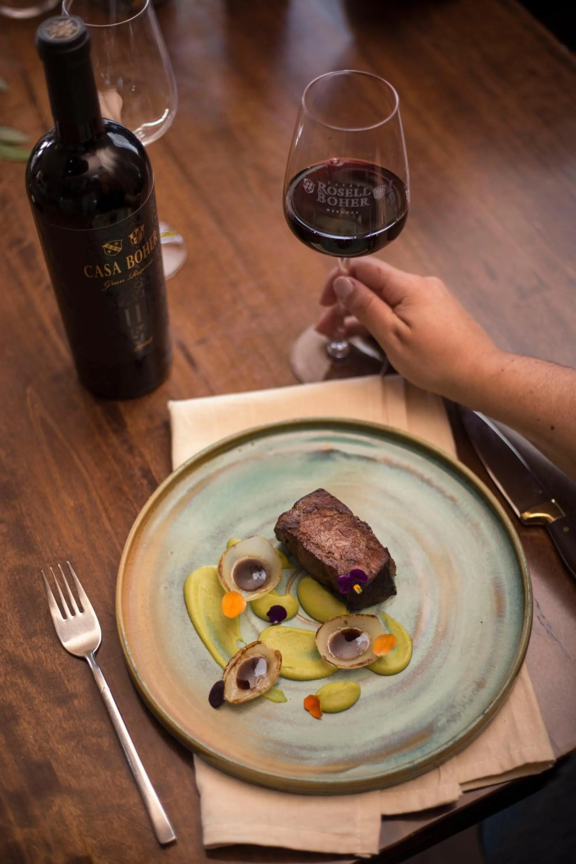 Restaurant/places to eat in Rosell Boher Winery Lodge & Spa