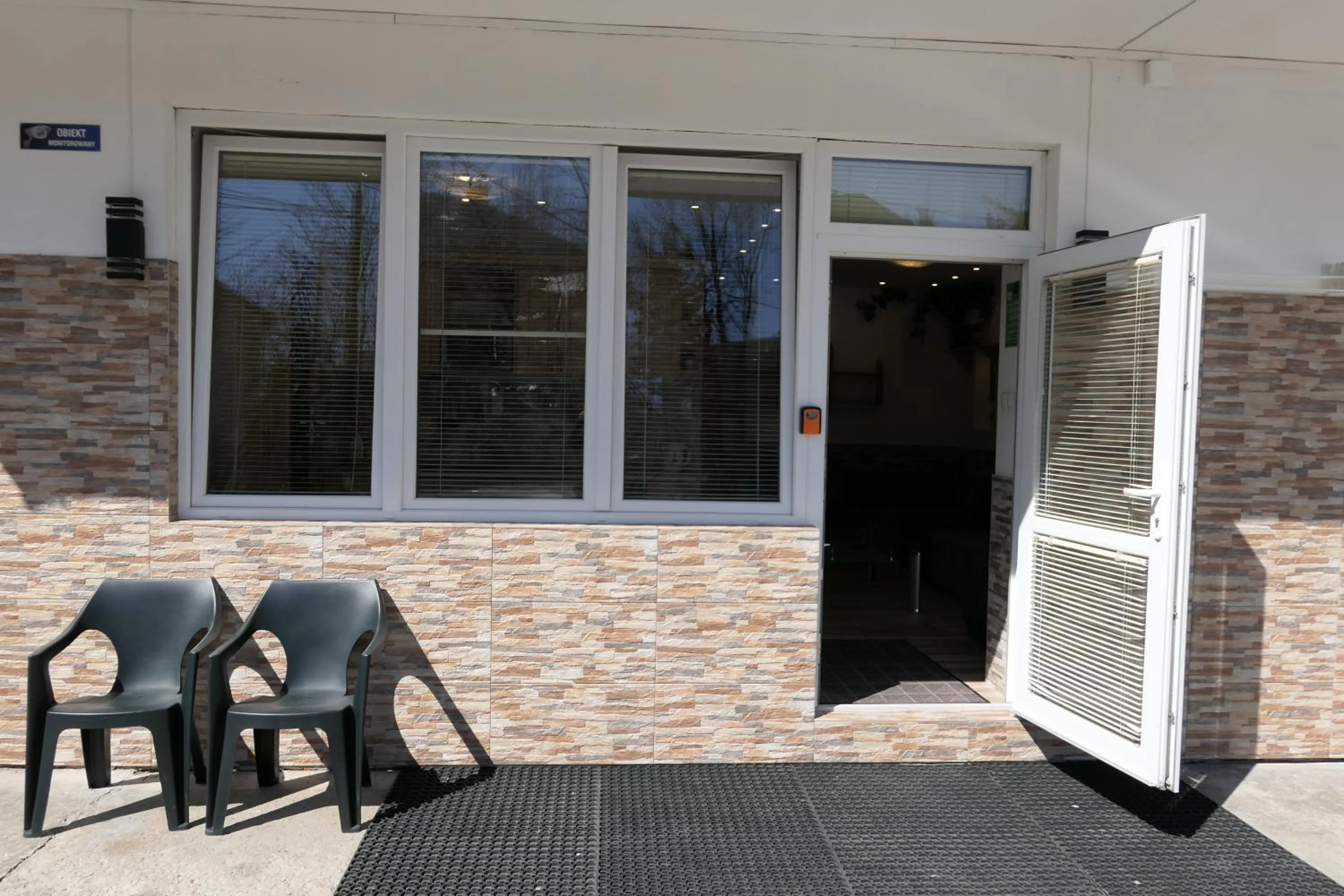 Facade/entrance in Apartamenty u Łukasza
