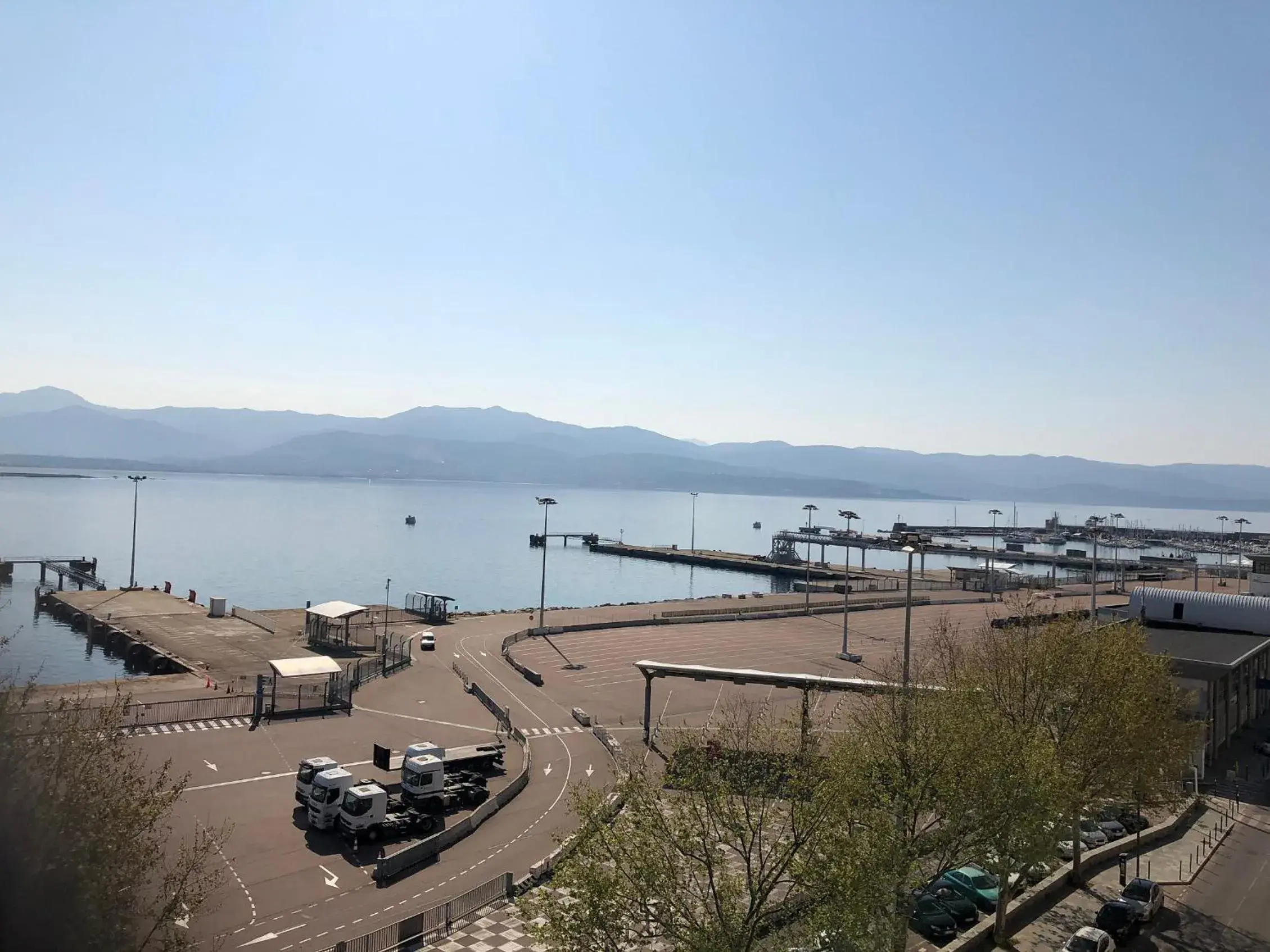 Standard Suite in Hotel le Dauphin Standard Suite in Hotel le Dauphin