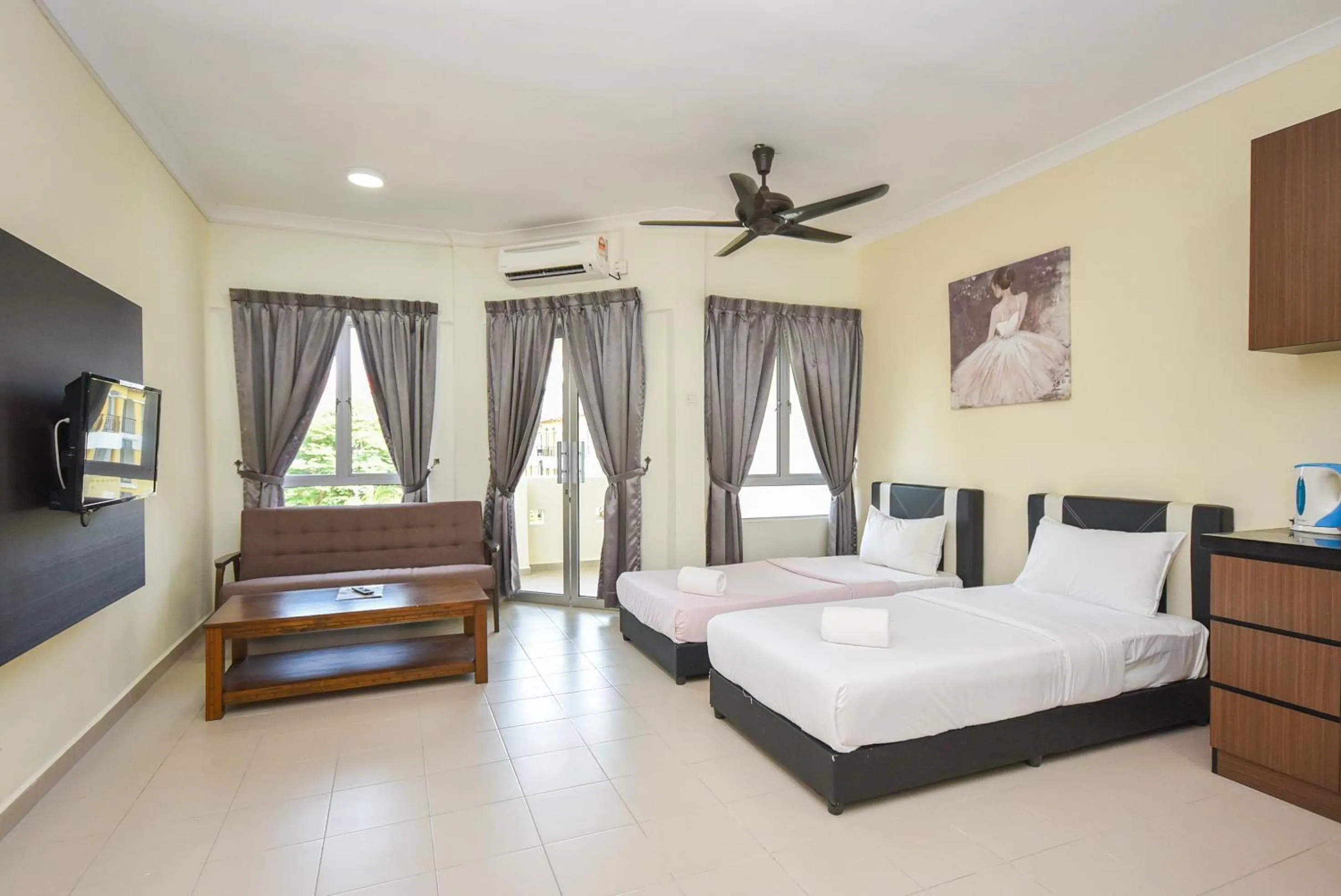 Bed in Tiara Desaru Seaview Residence