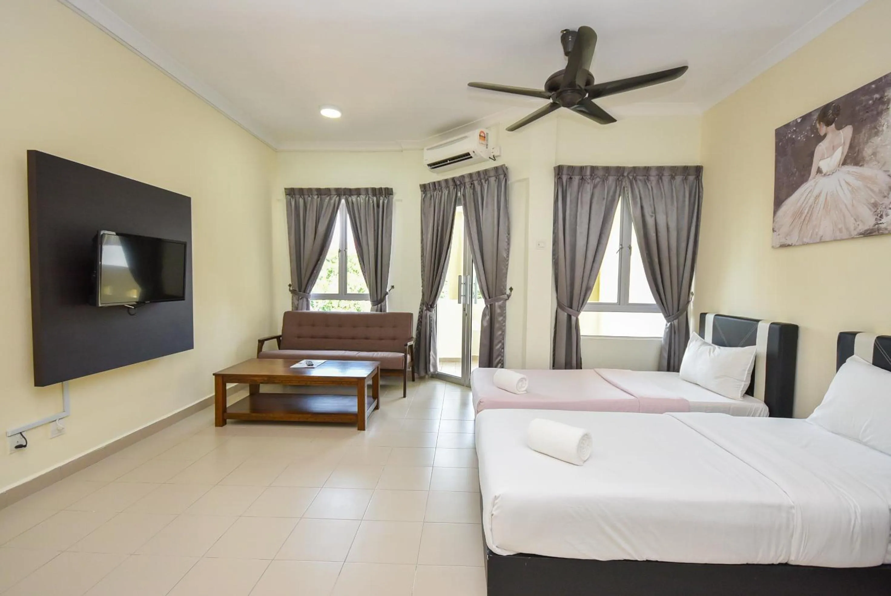 Bed in Tiara Desaru Seaview Residence